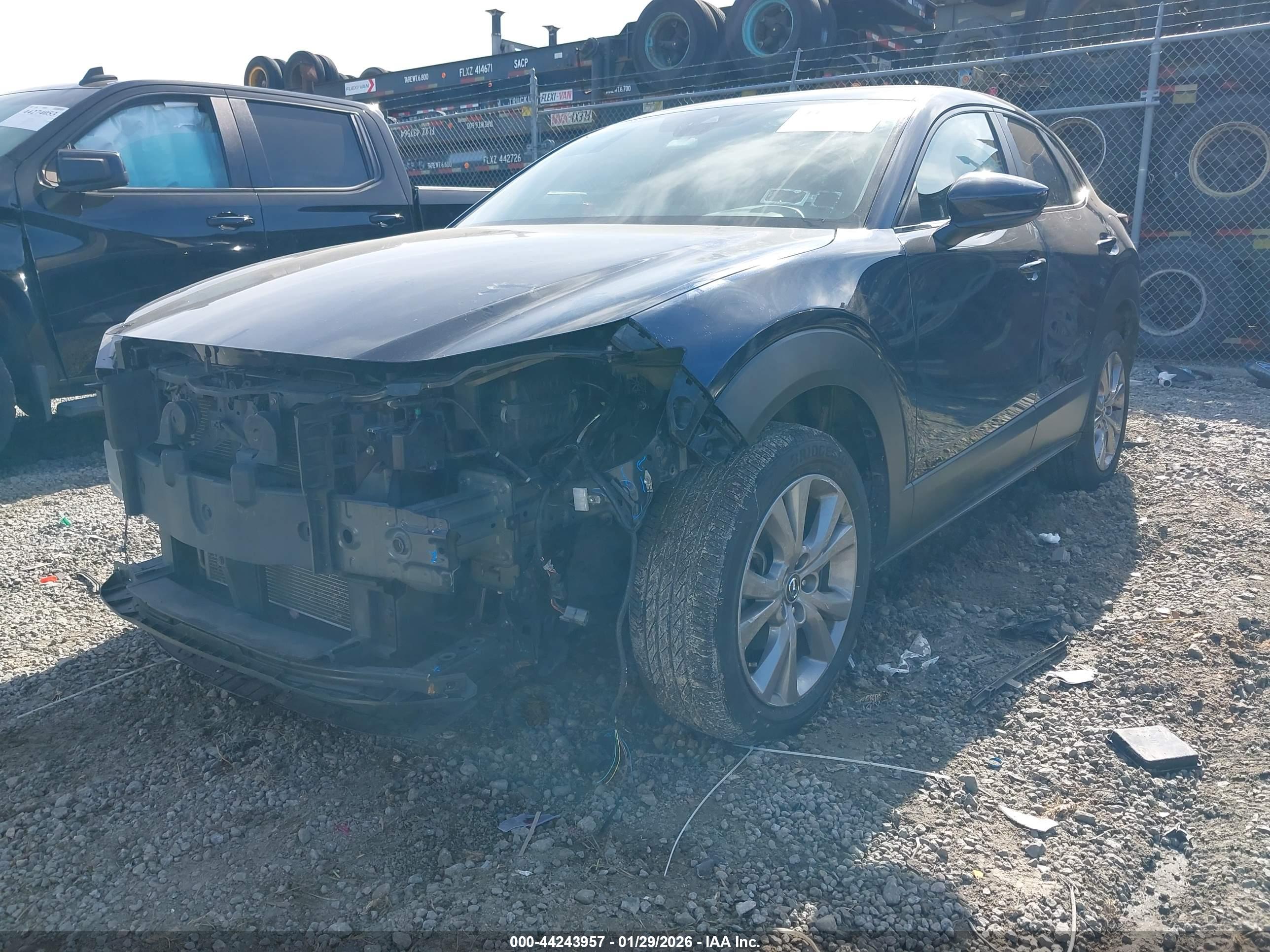 MAZDA CX-30 image 6