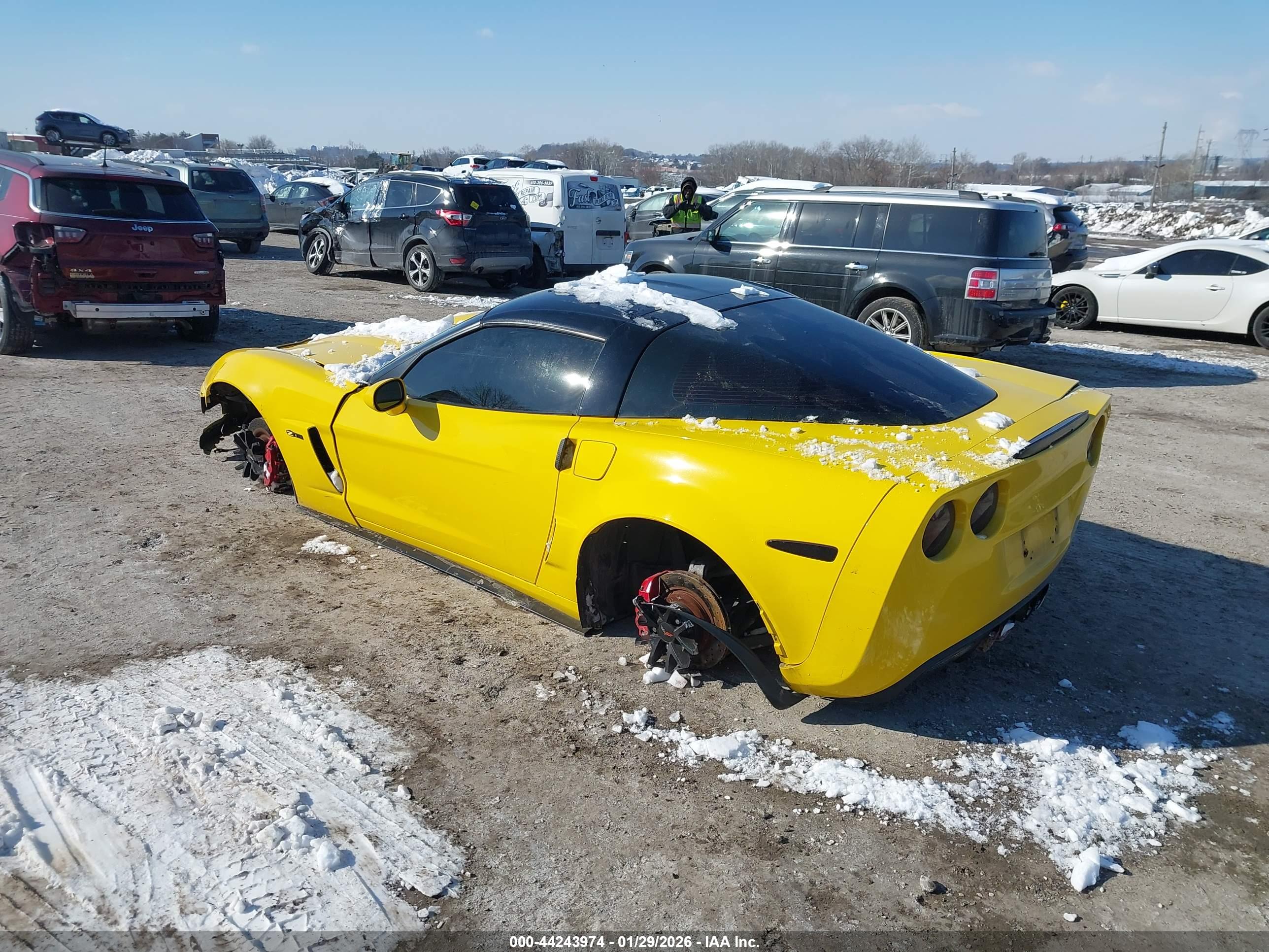 CHEVROLET CORVETTE image 3