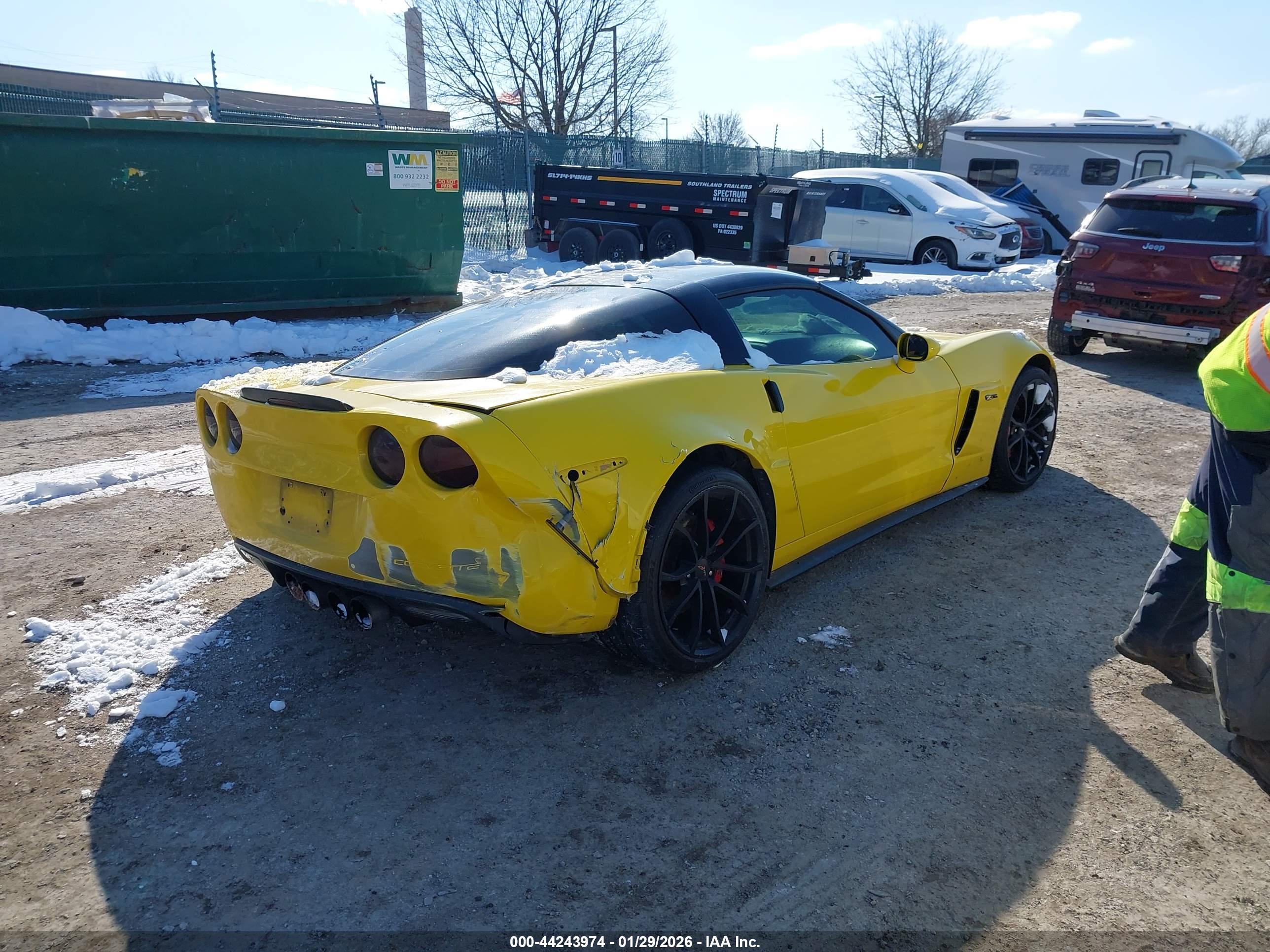 CHEVROLET CORVETTE image 4