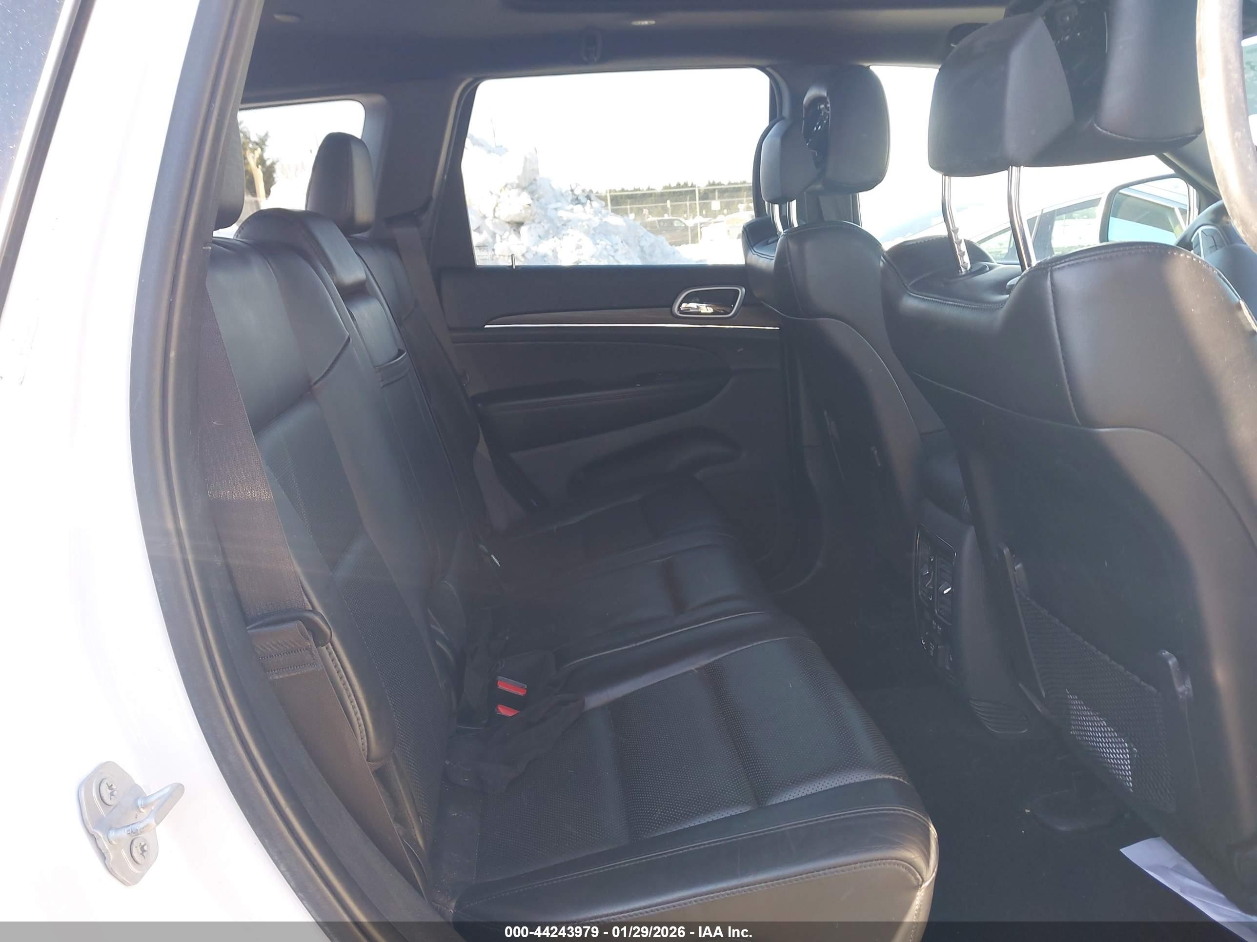 JEEP GRAND image 8
