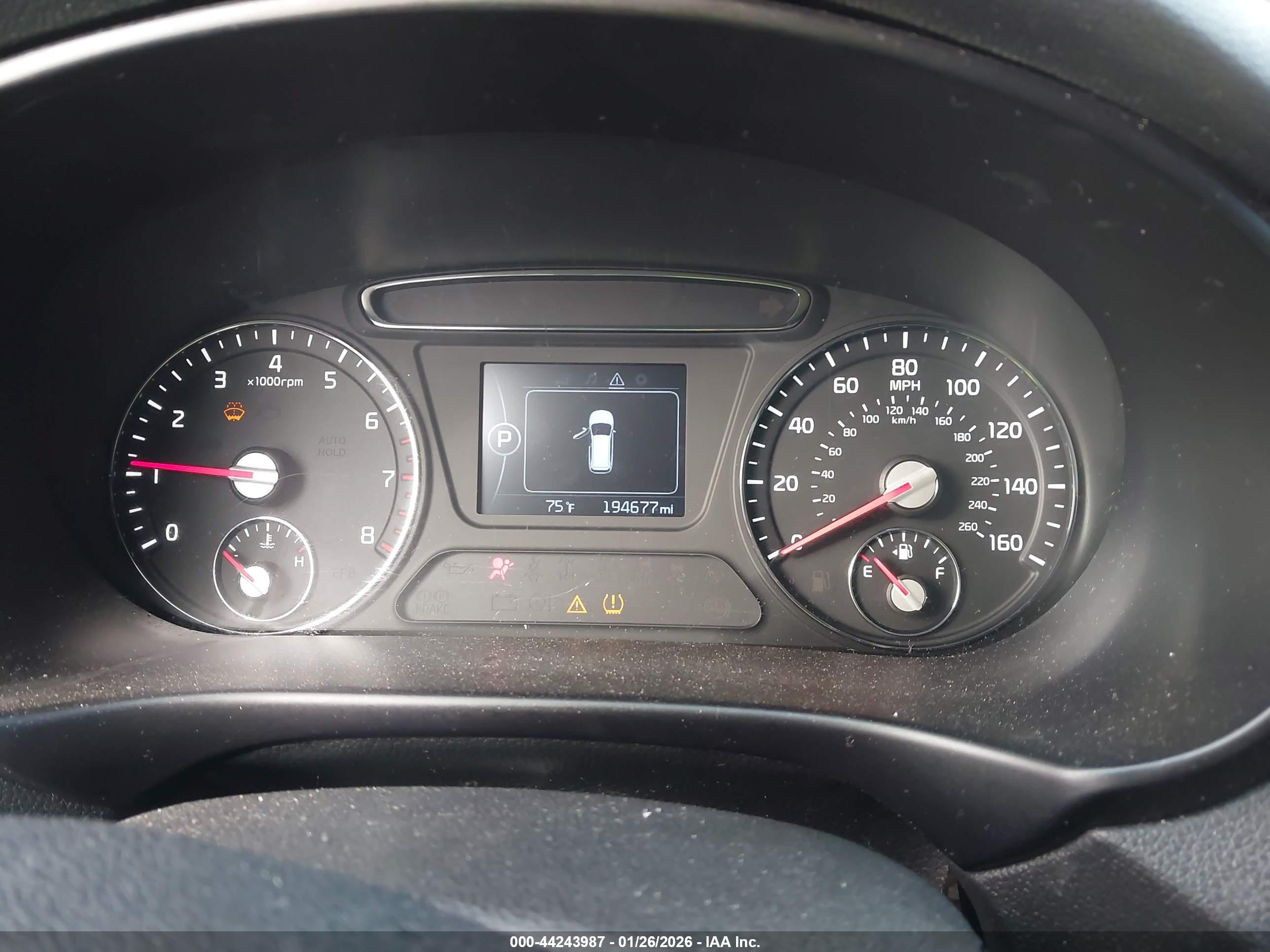 KIA SORENTO image 7