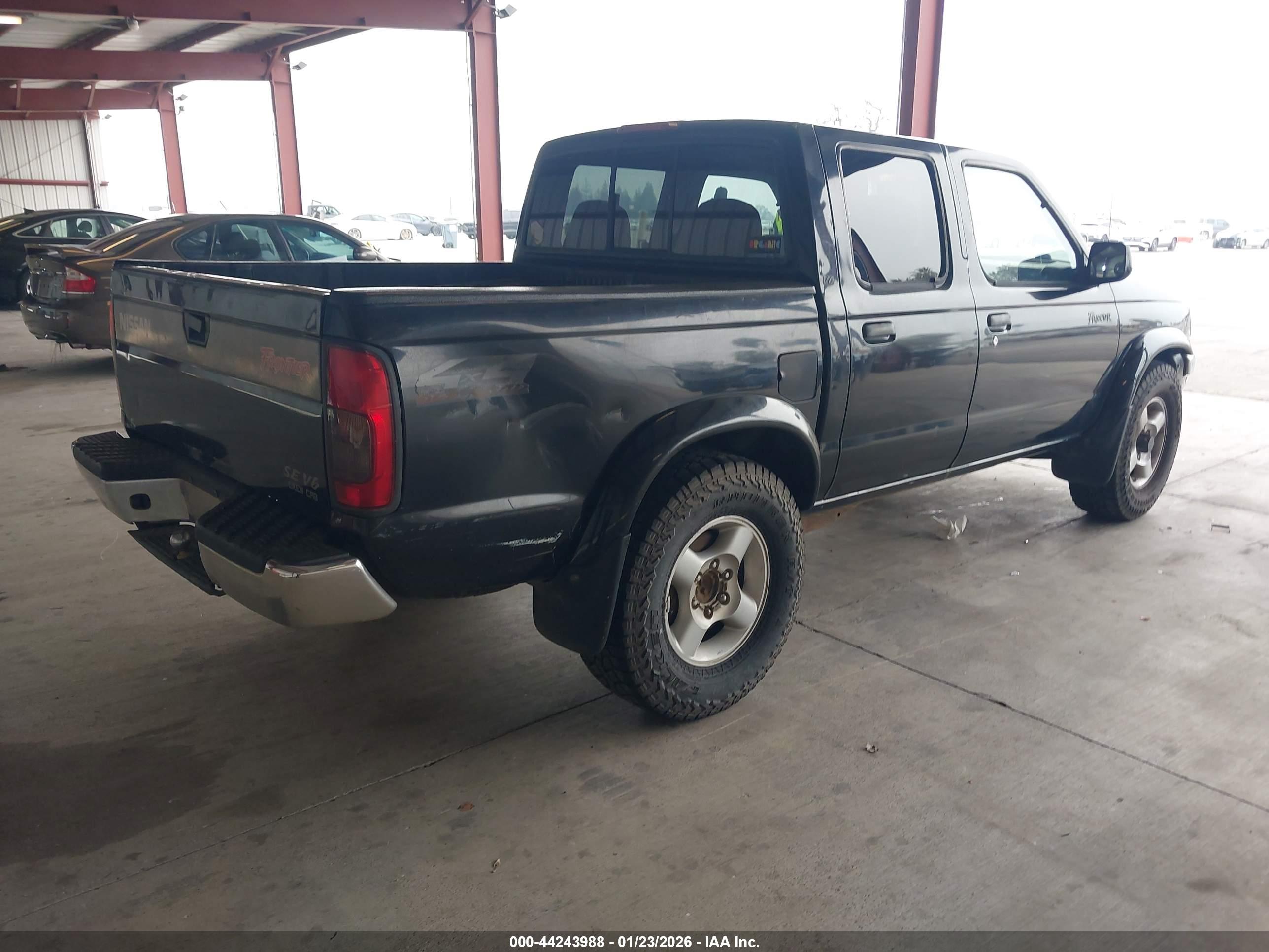 NISSAN FRONTIER image 4