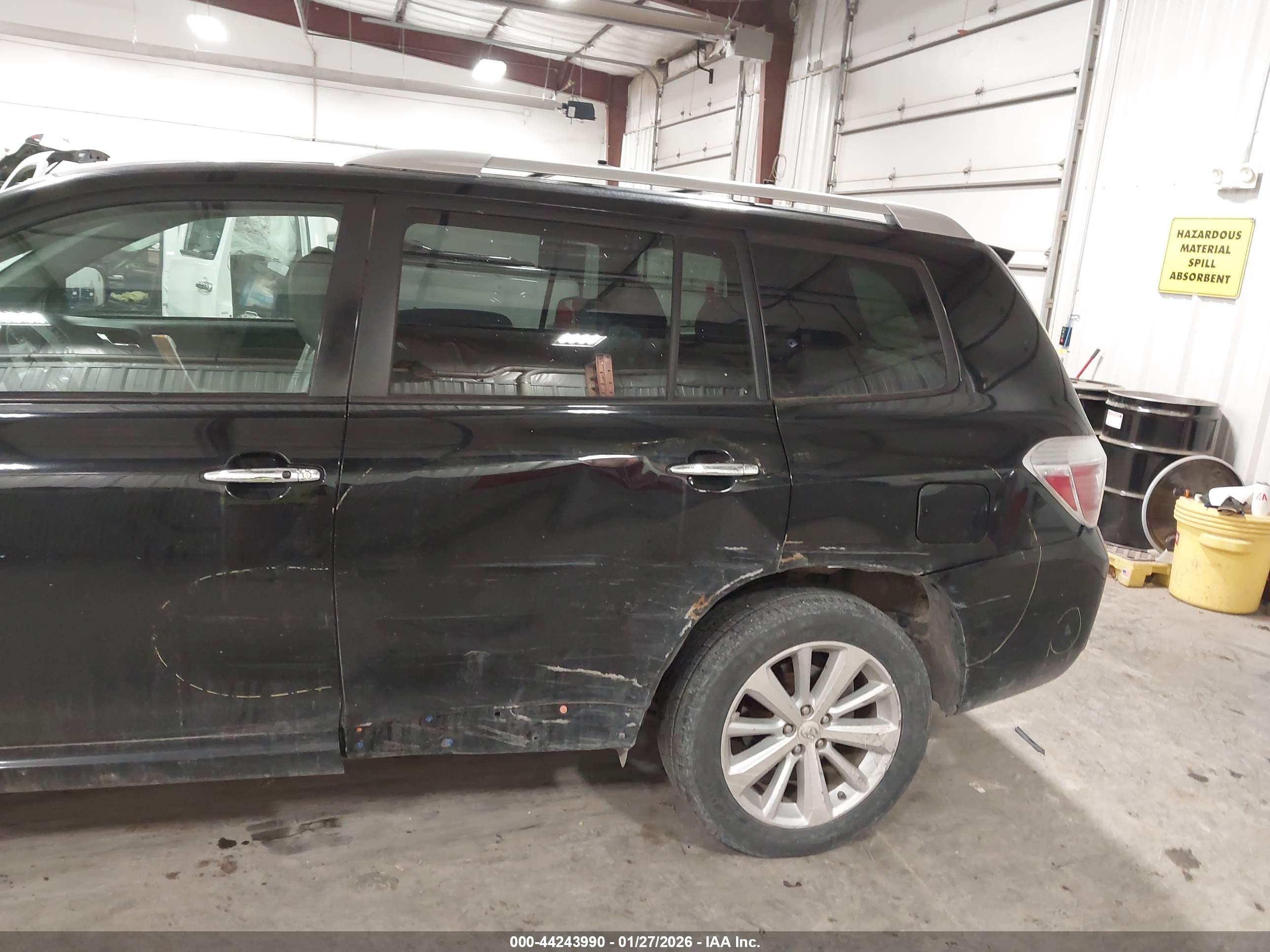TOYOTA HIGHLANDER image 6