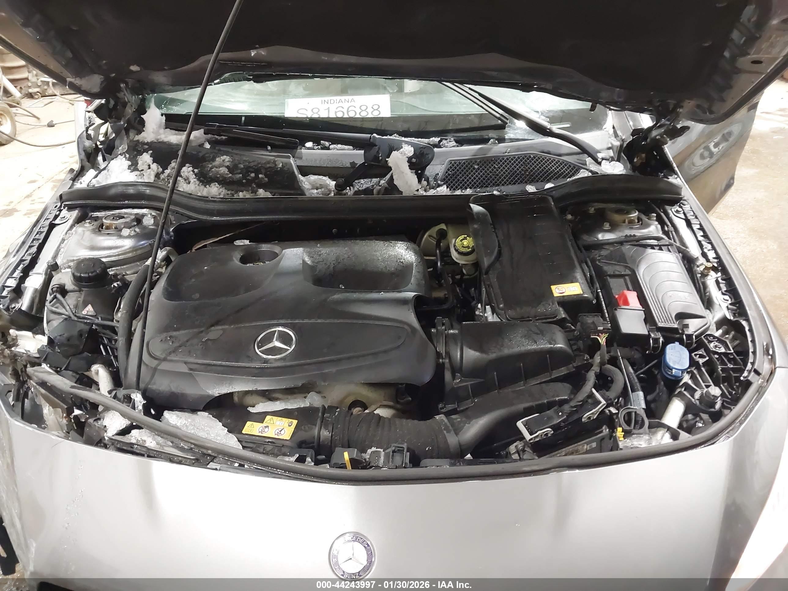 MERCEDES-BENZ CLA image 10
