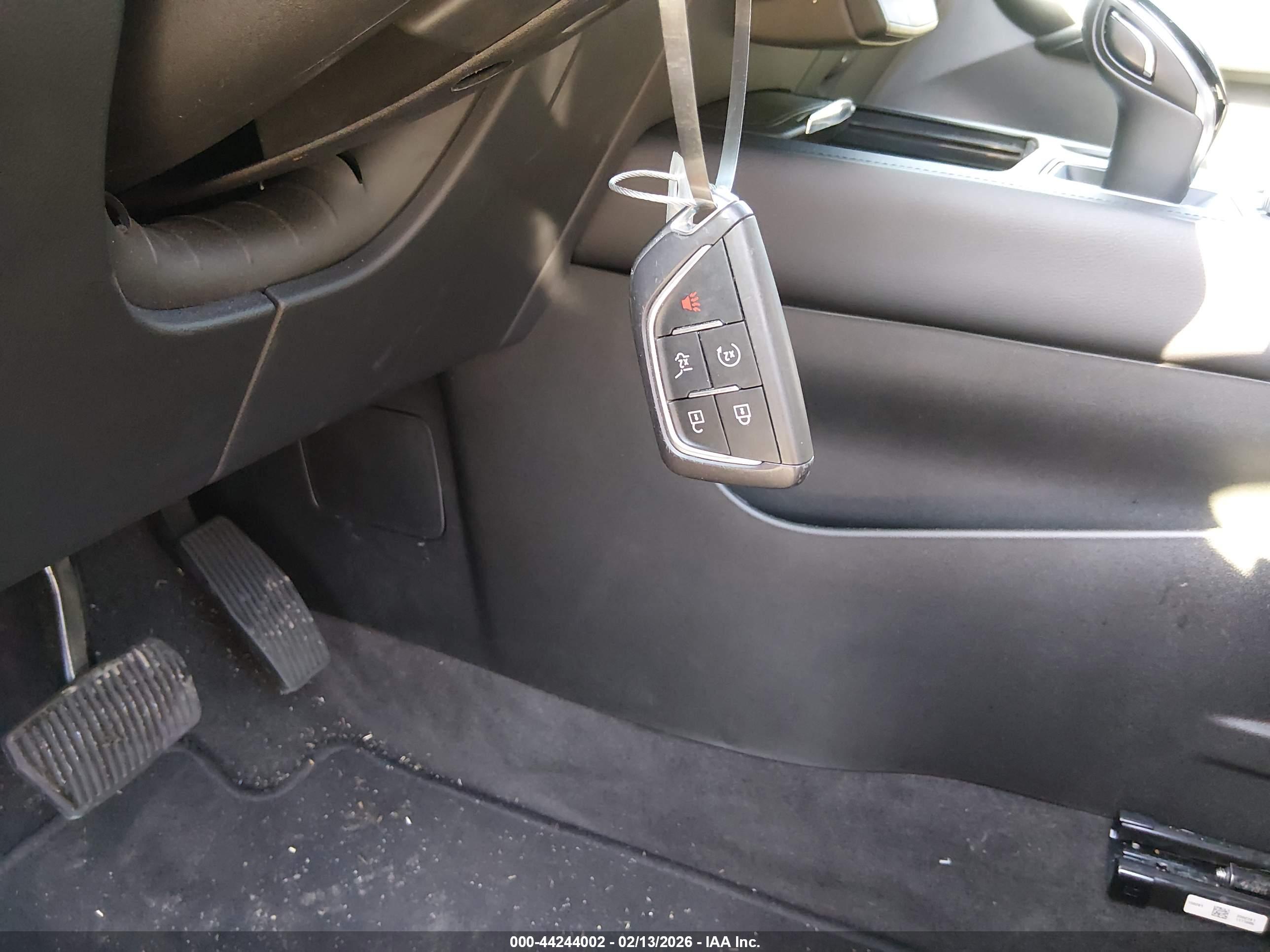CADILLAC XT4 image 11