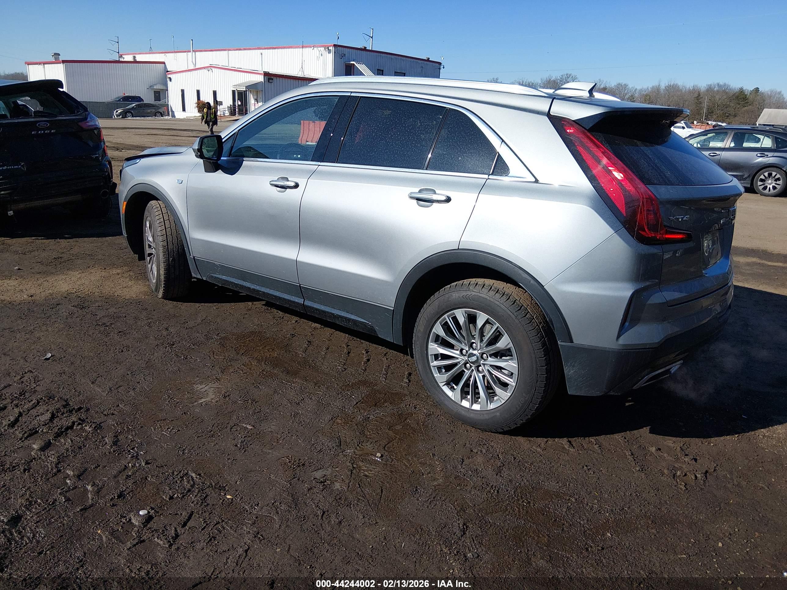 CADILLAC XT4 image 3