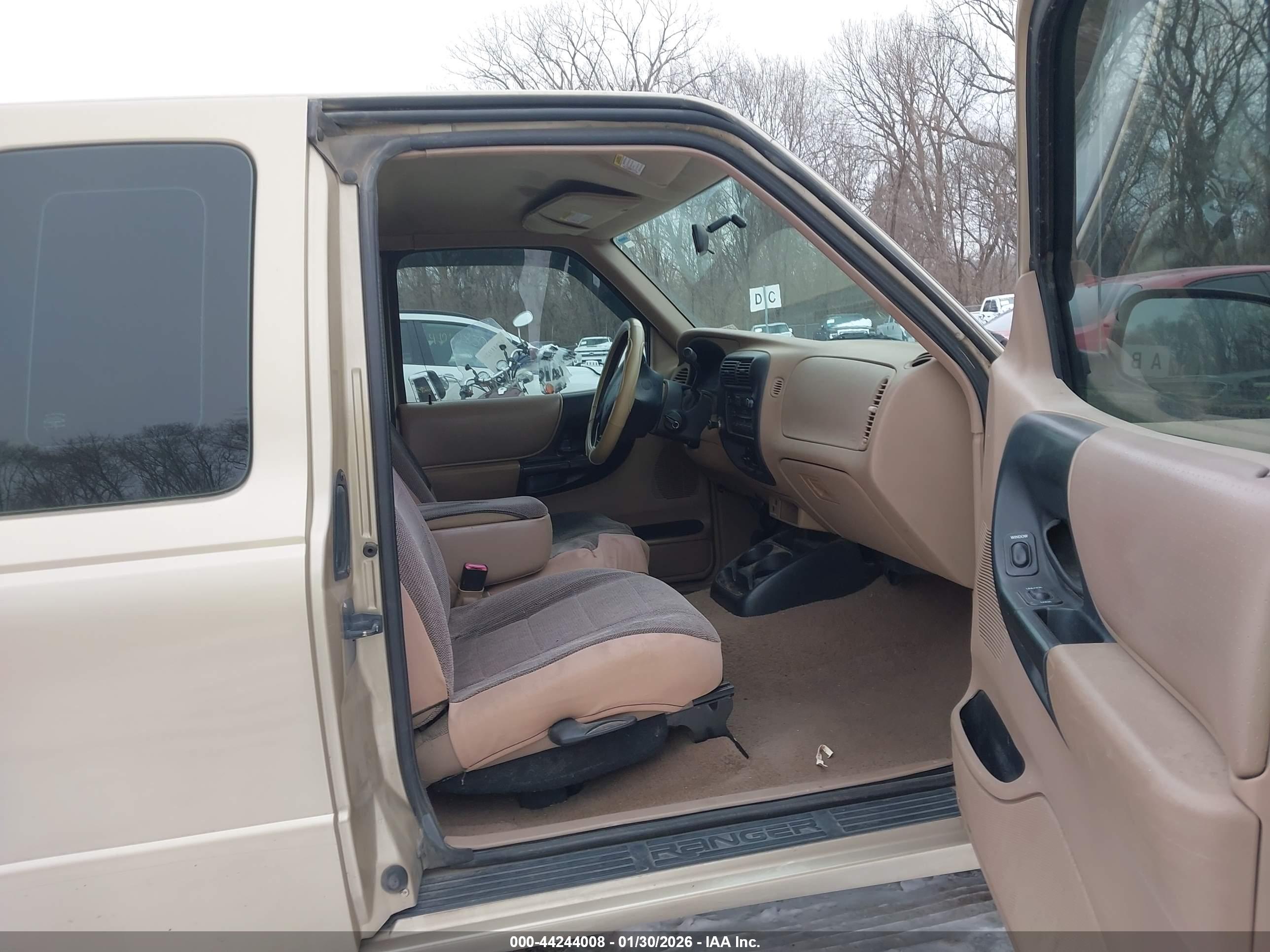 FORD RANGER image 5