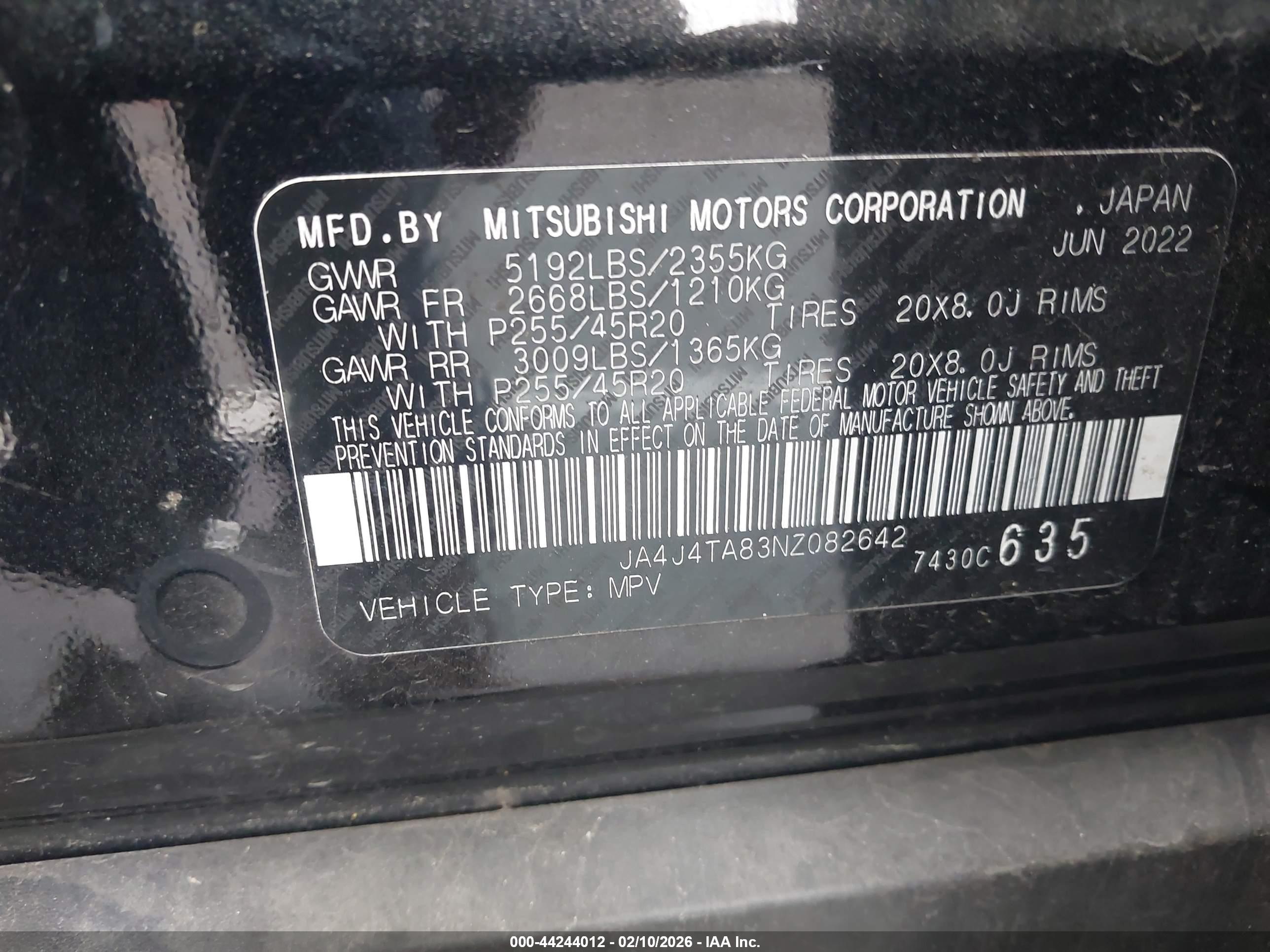 MITSUBISHI OUTLANDER image 9
