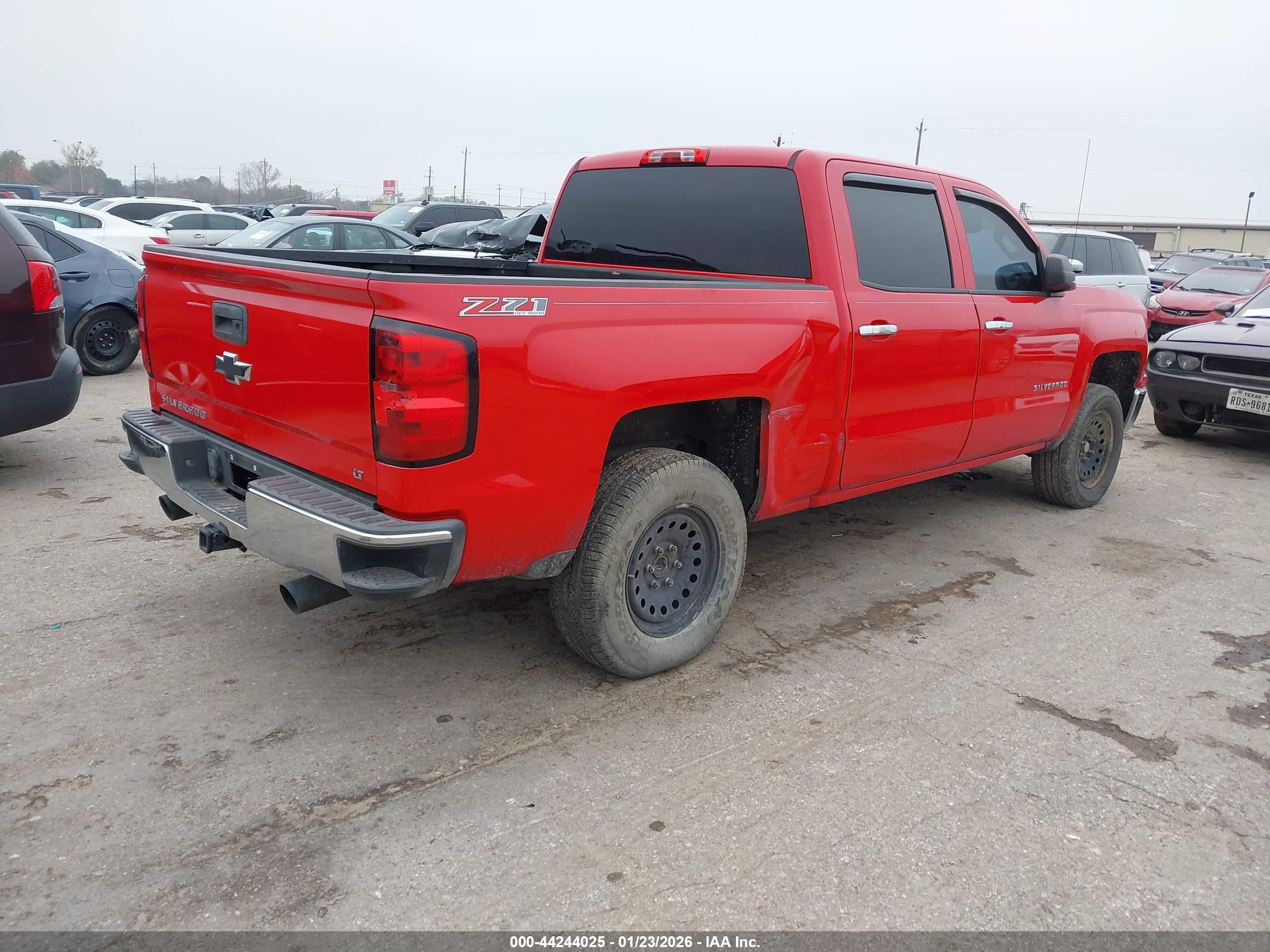 CHEVROLET SILVERADO image 4