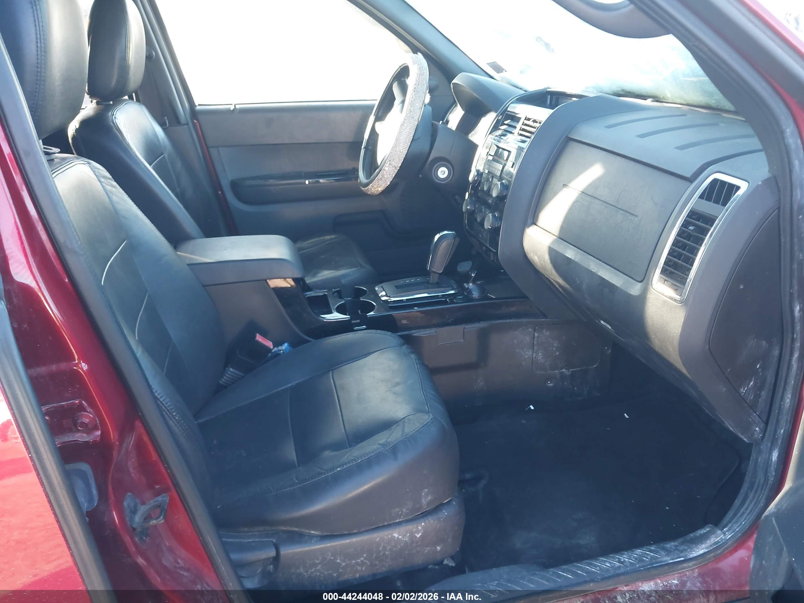 FORD ESCAPE image 5