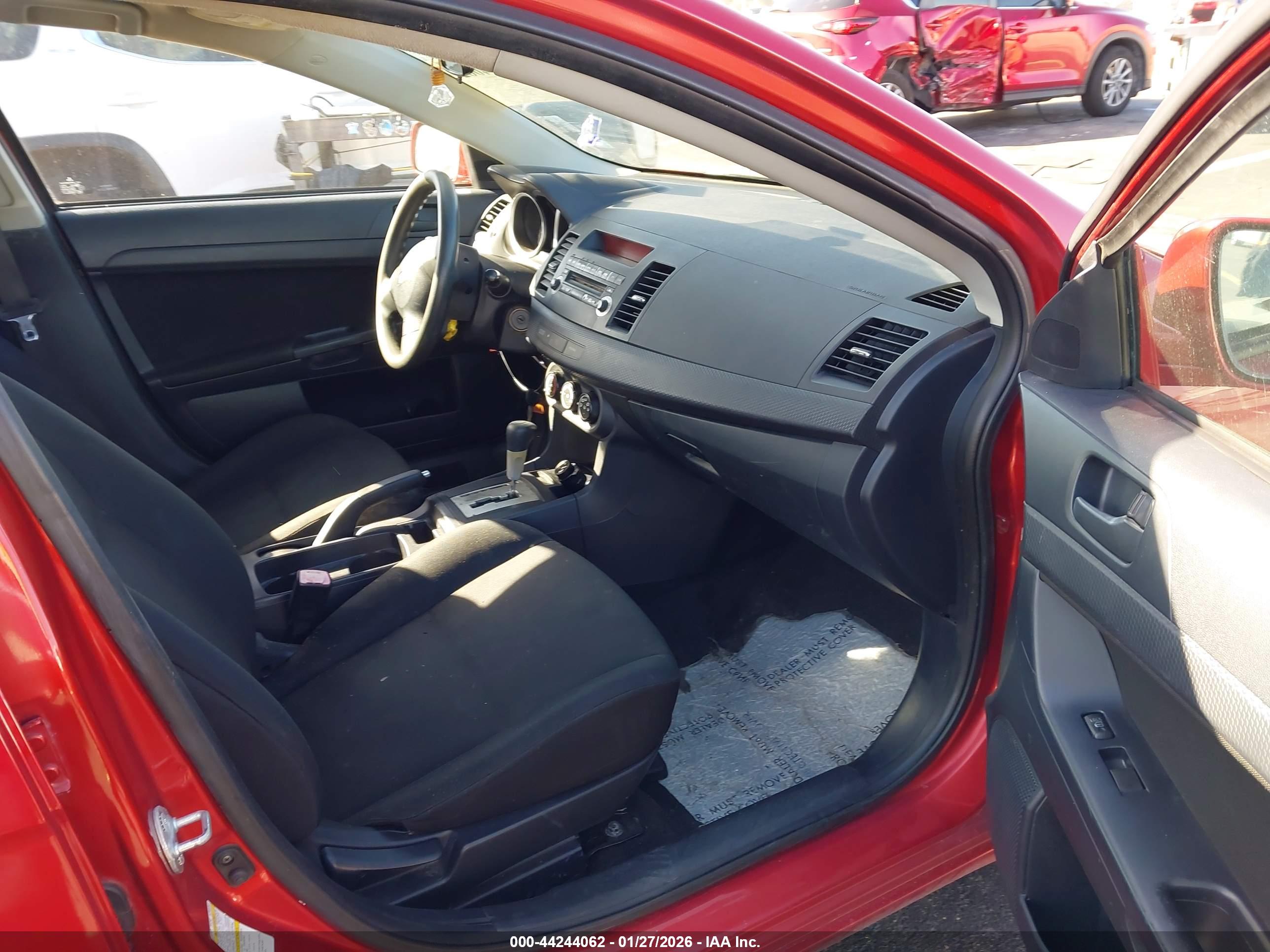 MITSUBISHI LANCER image 5