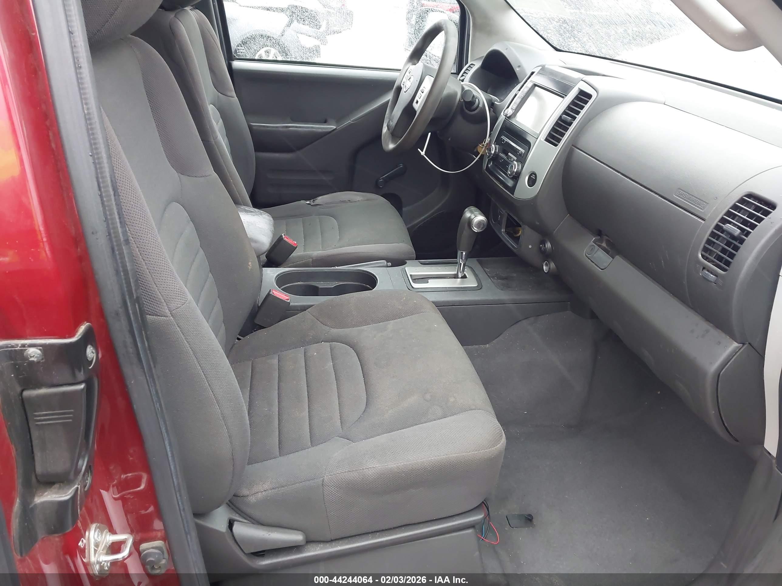 NISSAN FRONTIER image 5