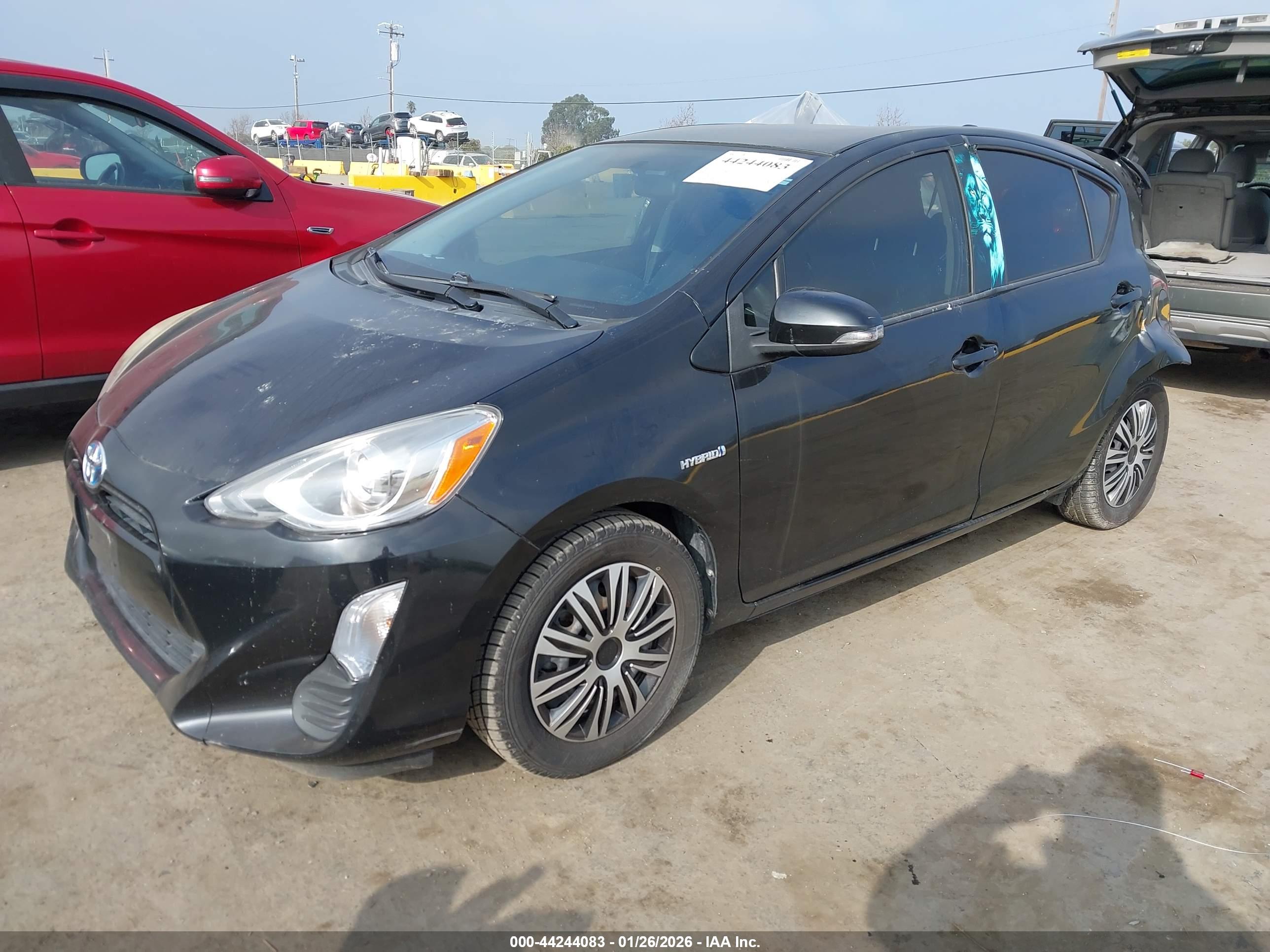 TOYOTA PRIUS image 2