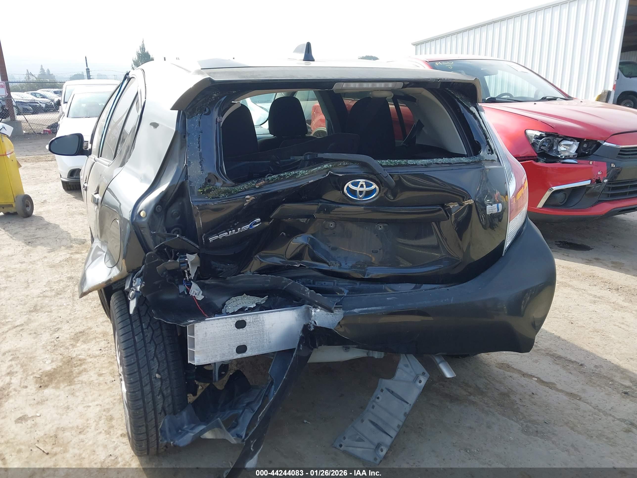 TOYOTA PRIUS image 6