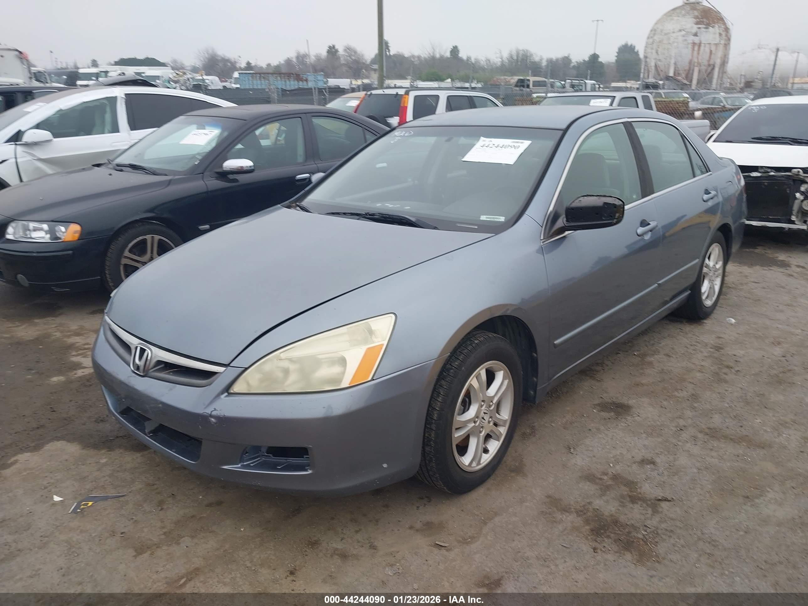 HONDA ACCORD image 6
