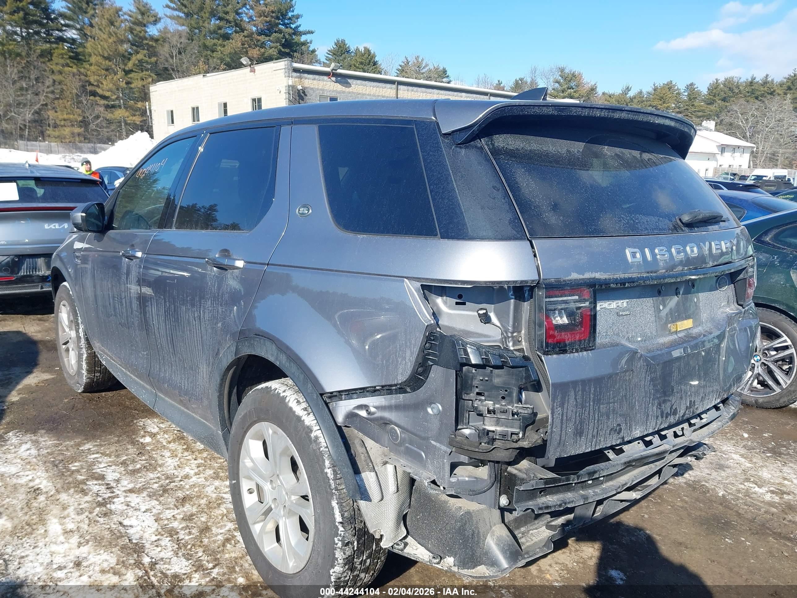 LAND ROVER image 3
