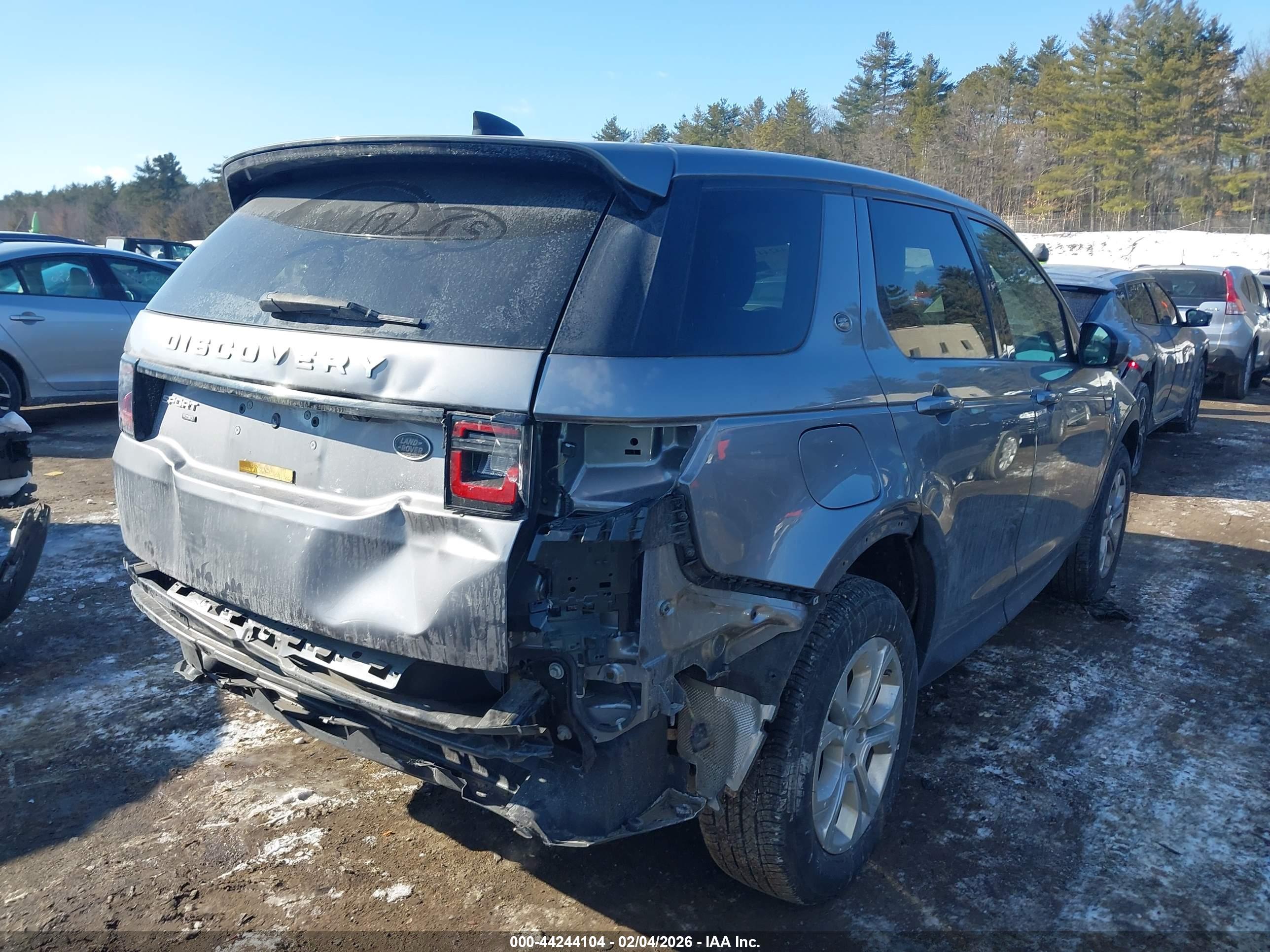 LAND ROVER image 4
