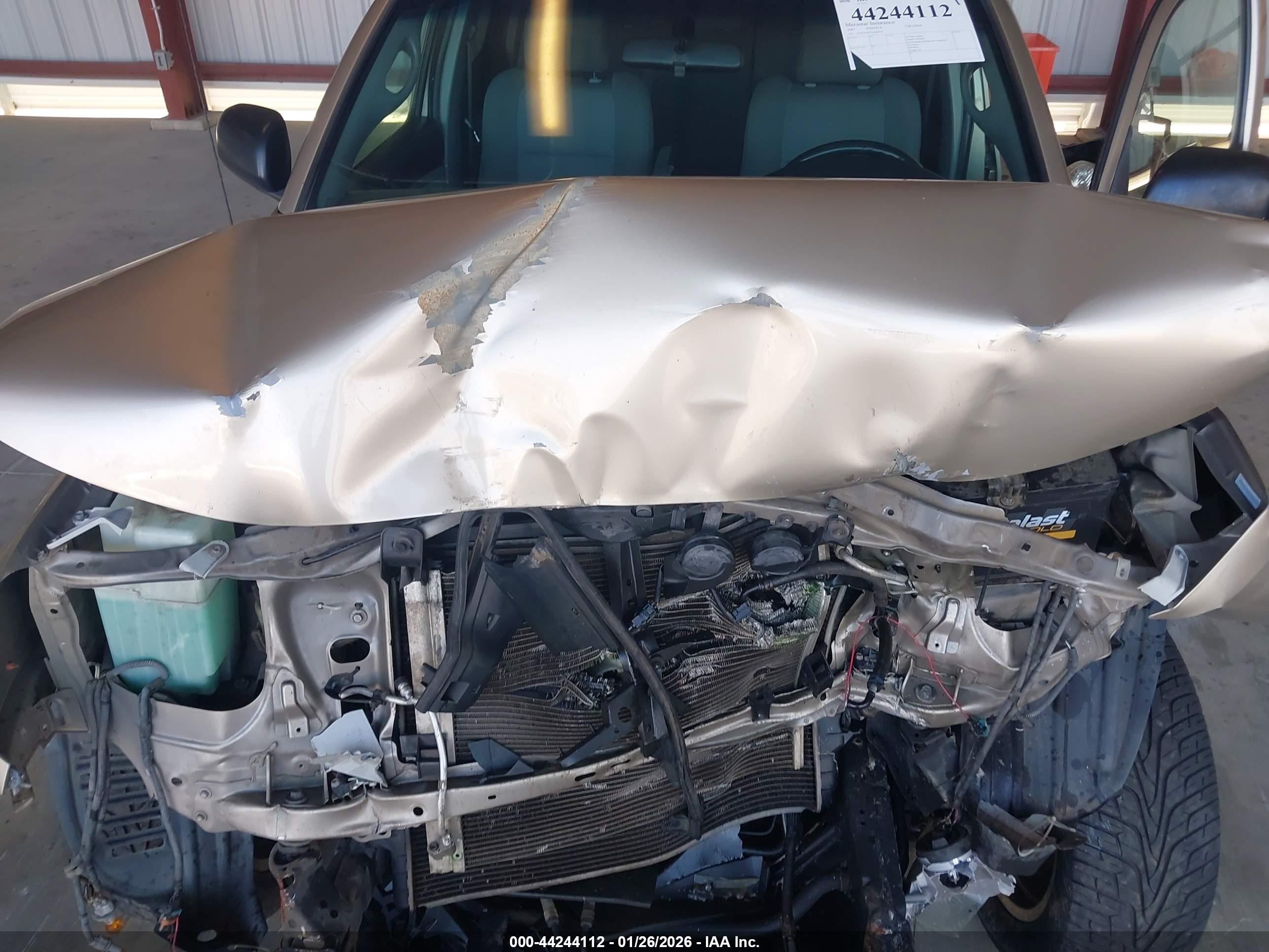 TOYOTA TACOMA image 10