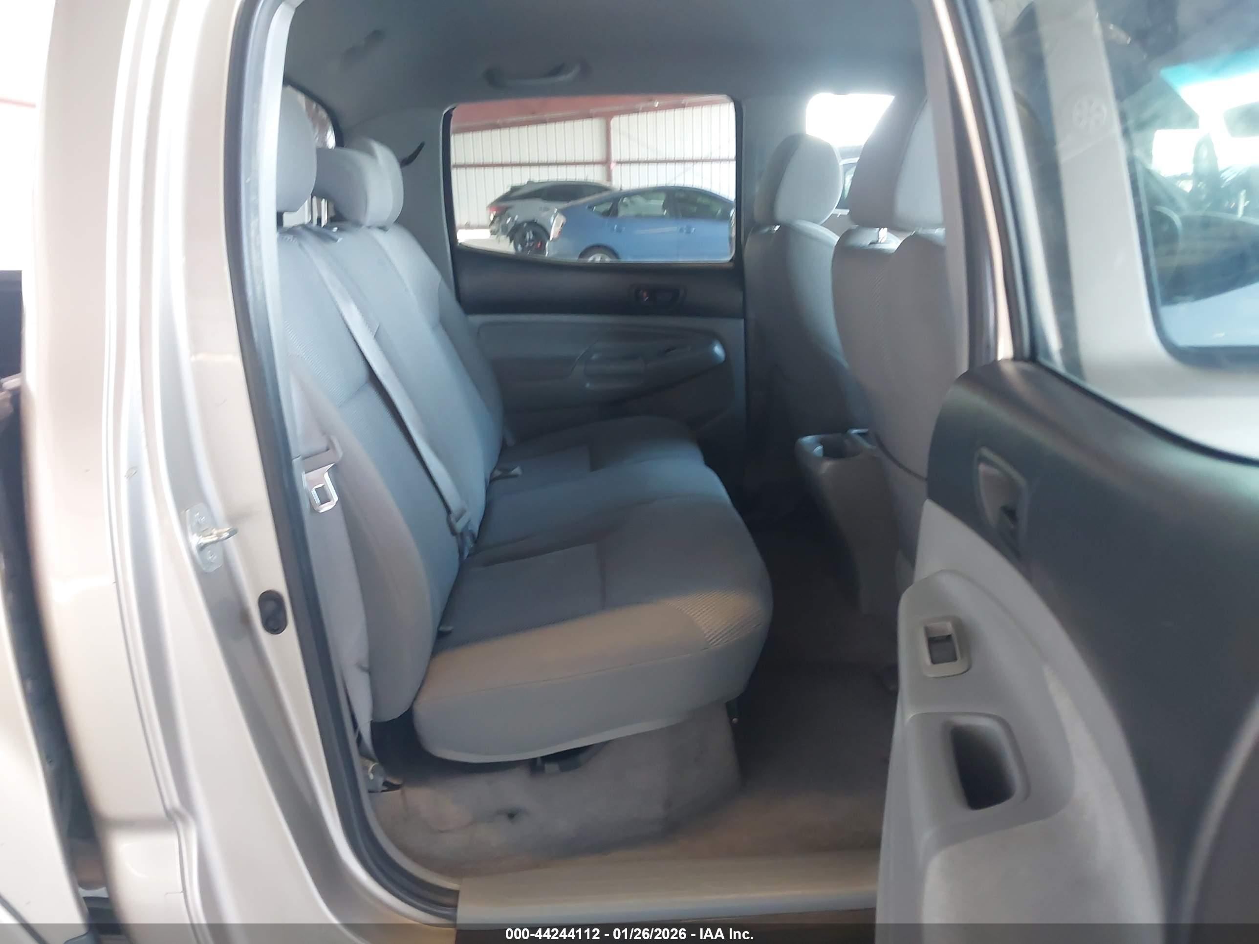 TOYOTA TACOMA image 8