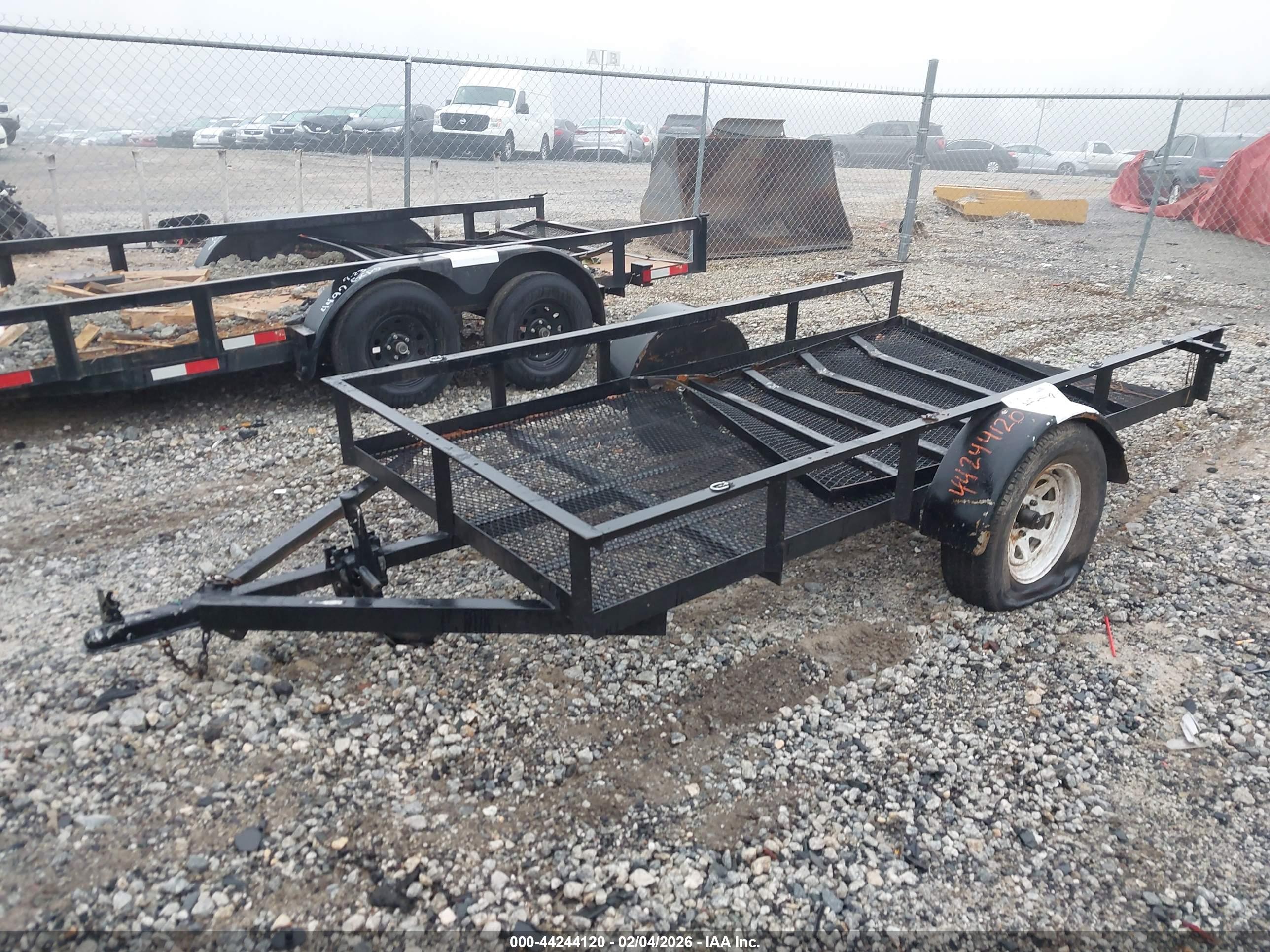 UTILITY TRAILER image 2