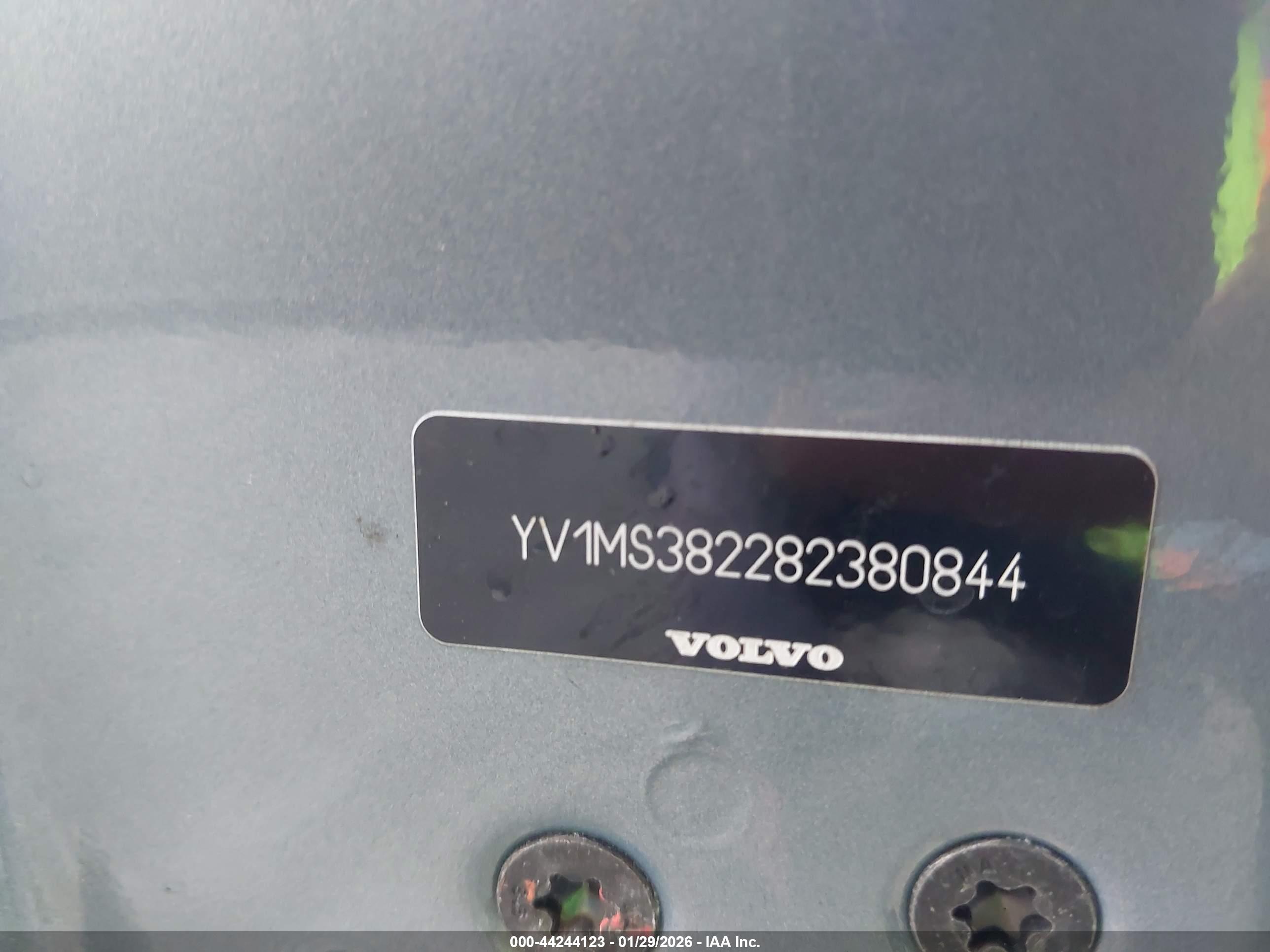 VOLVO S40 image 9