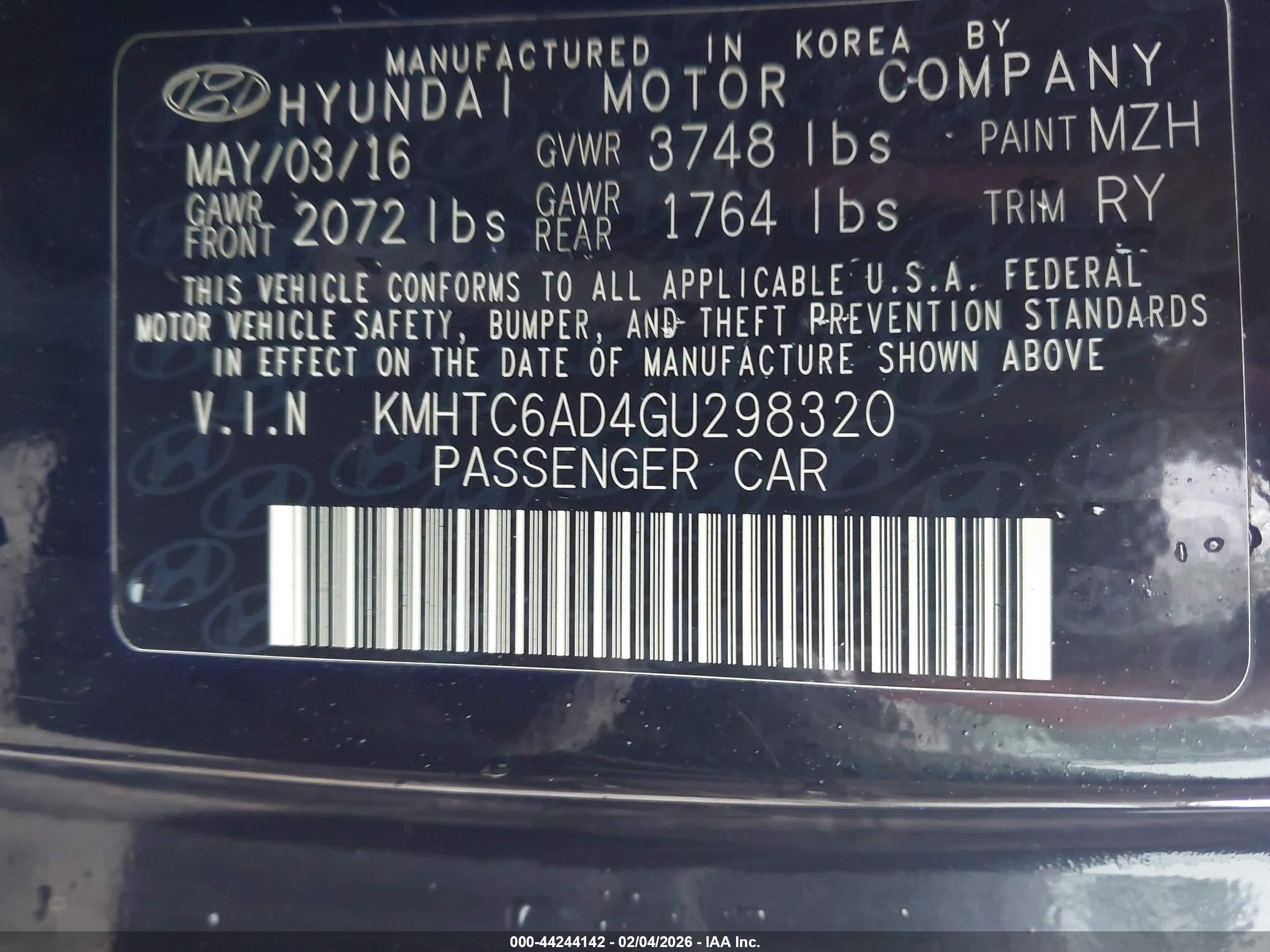 HYUNDAI VELOSTER image 9