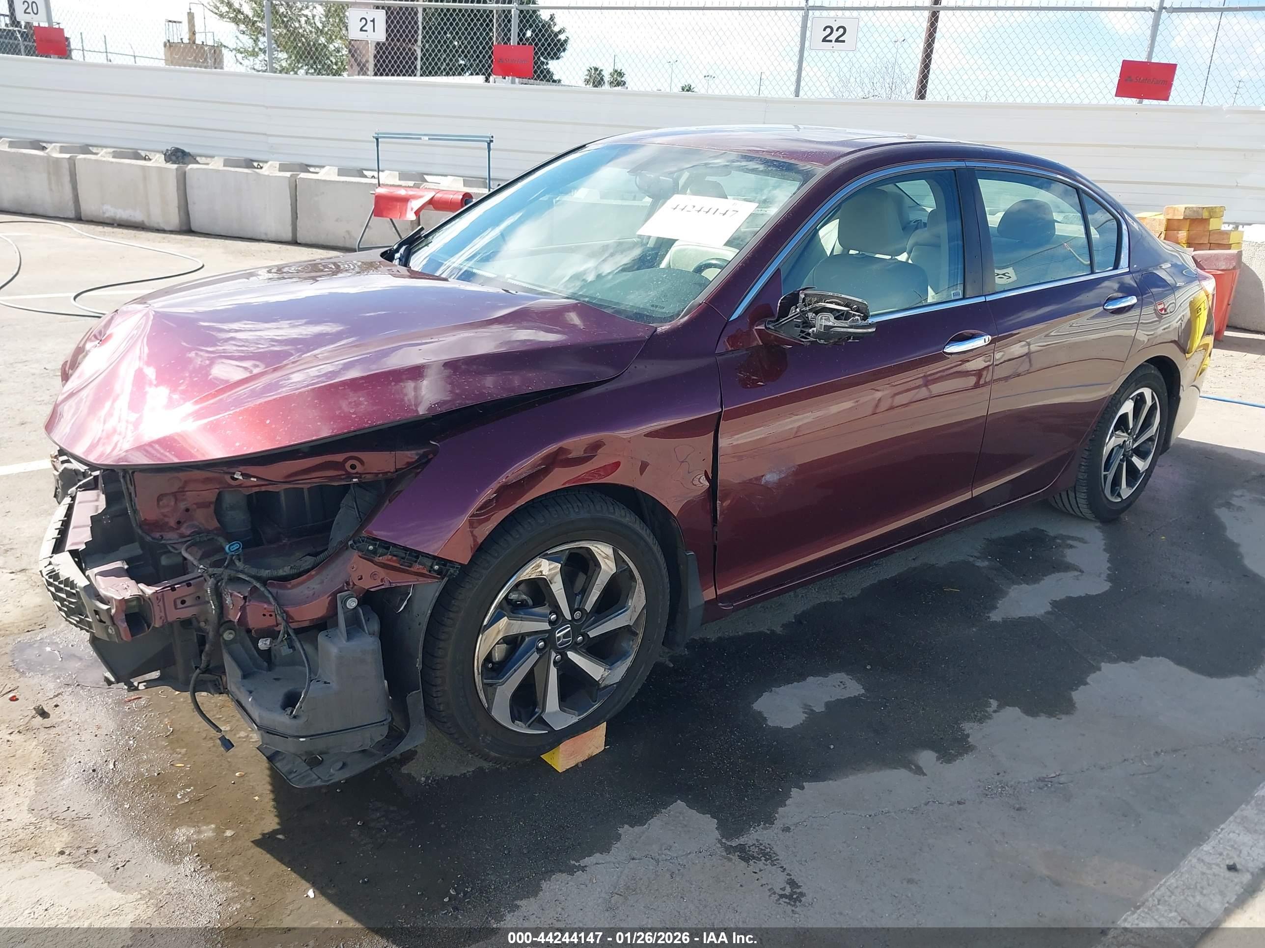 HONDA ACCORD image 2