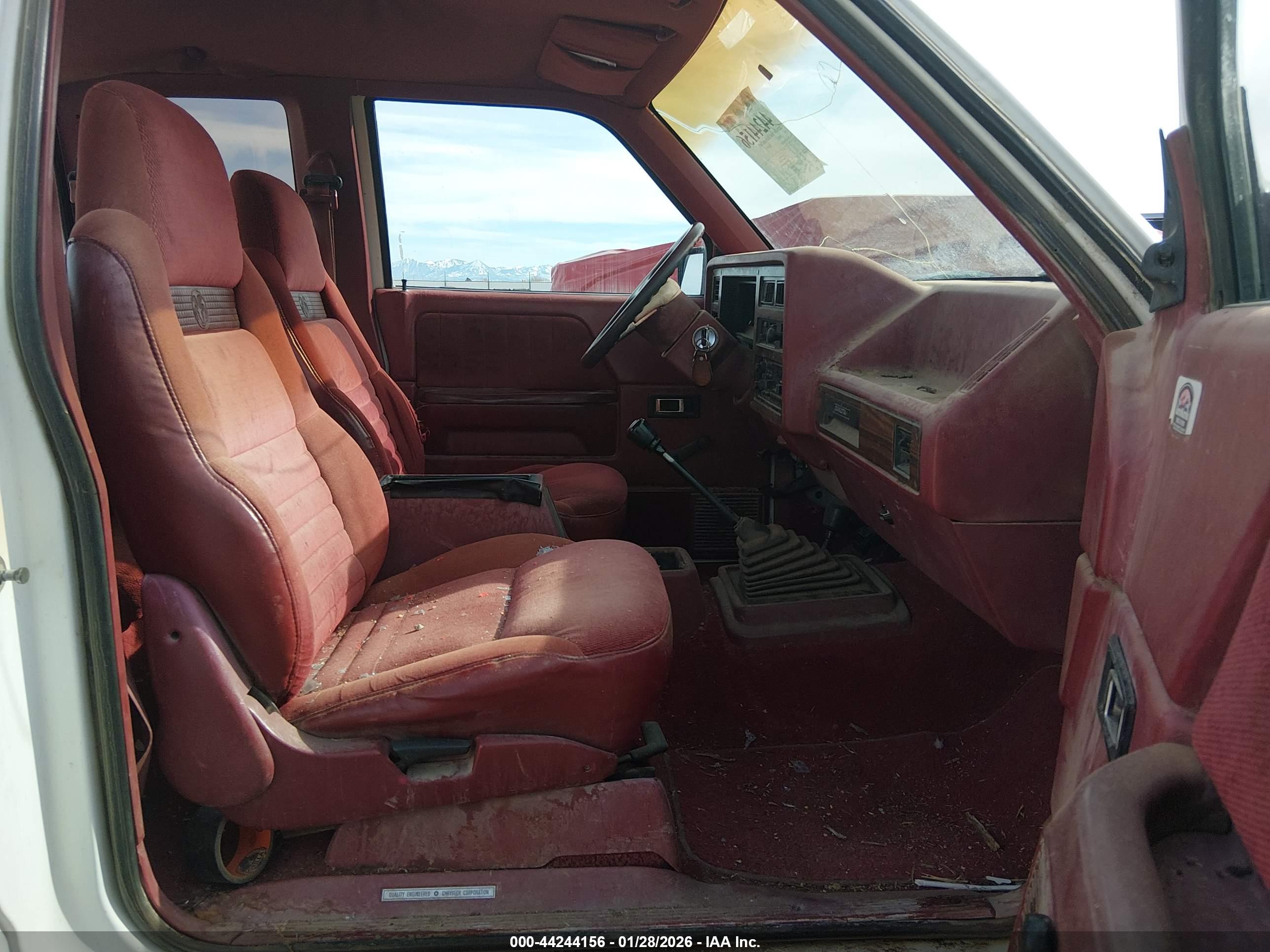 DODGE DAKOTA image 5
