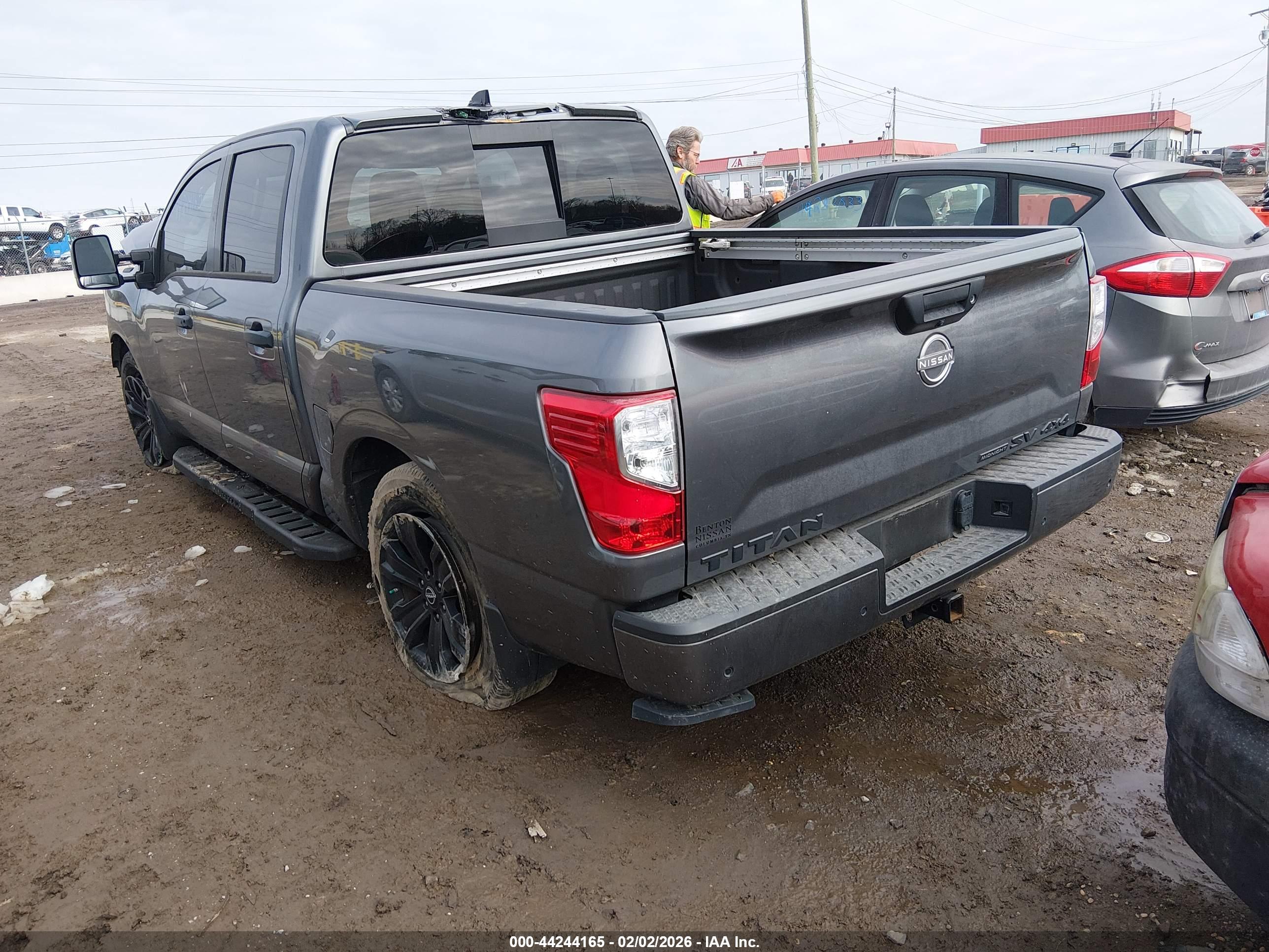 NISSAN TITAN image 3