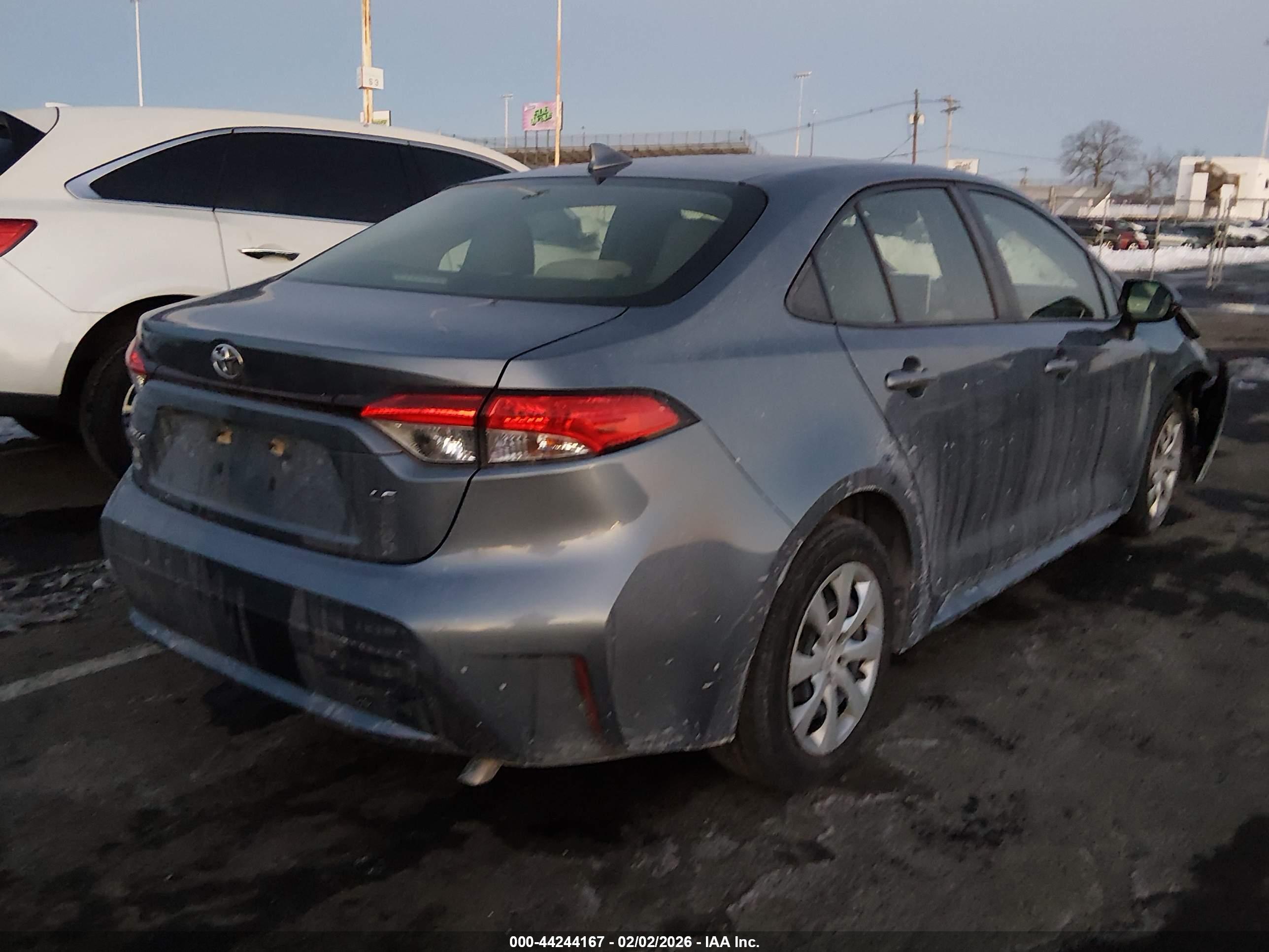 TOYOTA COROLLA image 4