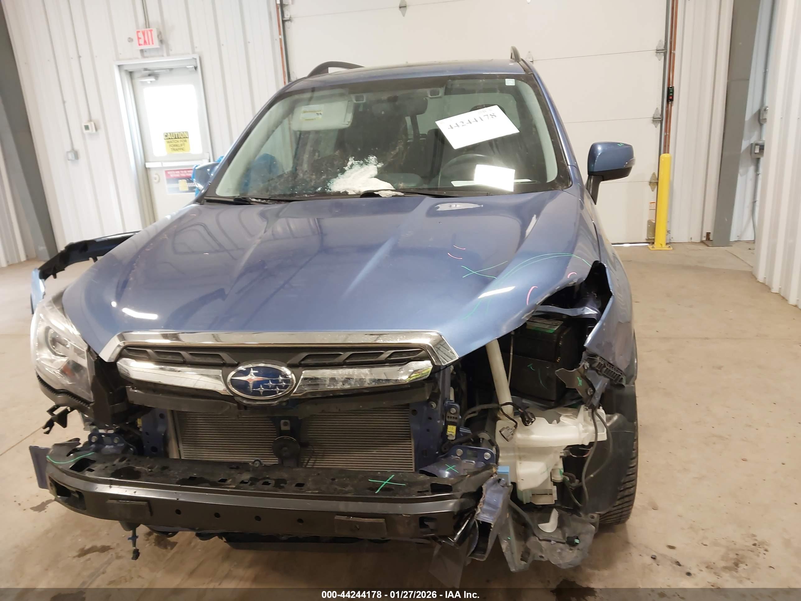 SUBARU FORESTER image 6