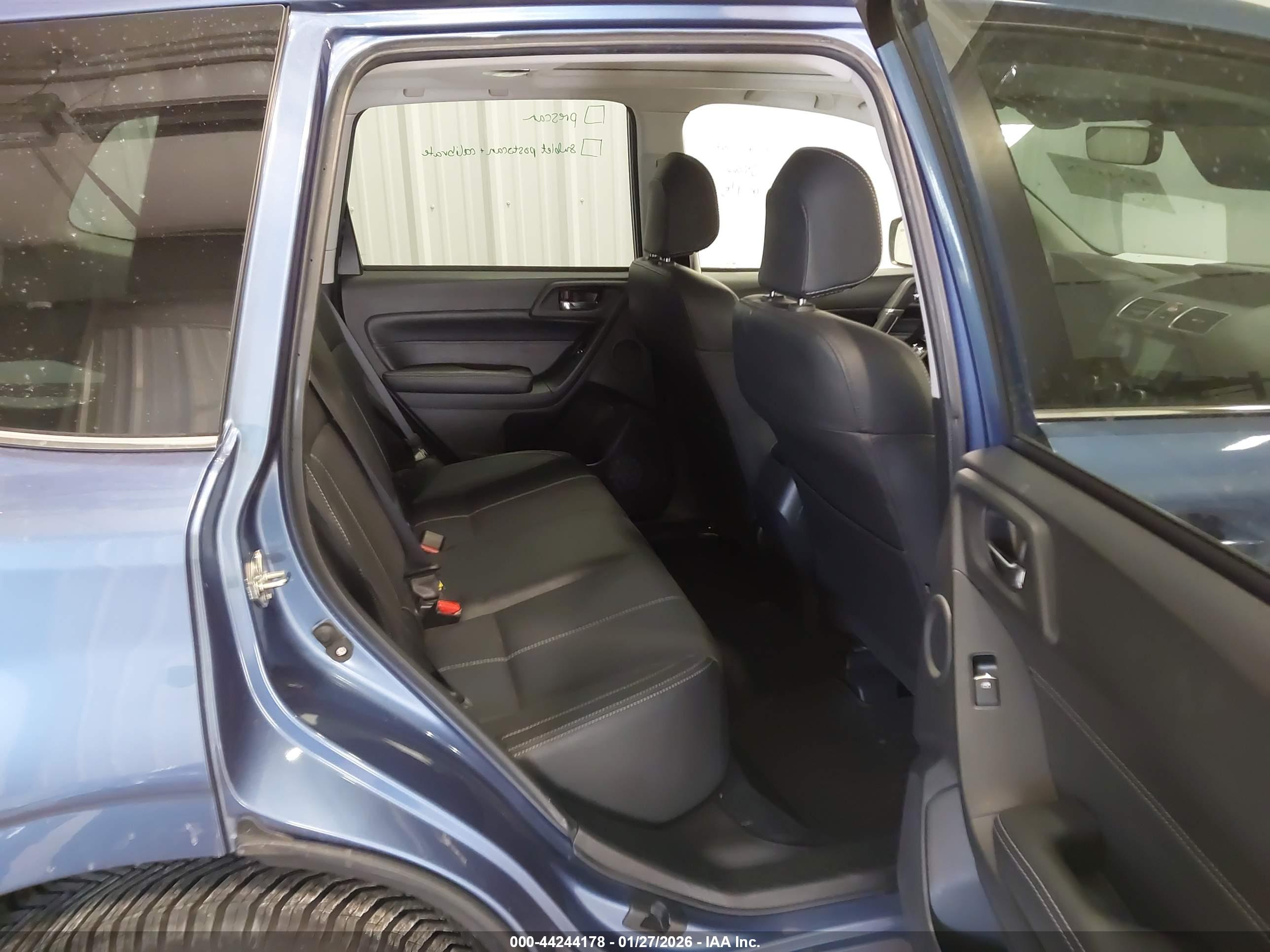 SUBARU FORESTER image 8