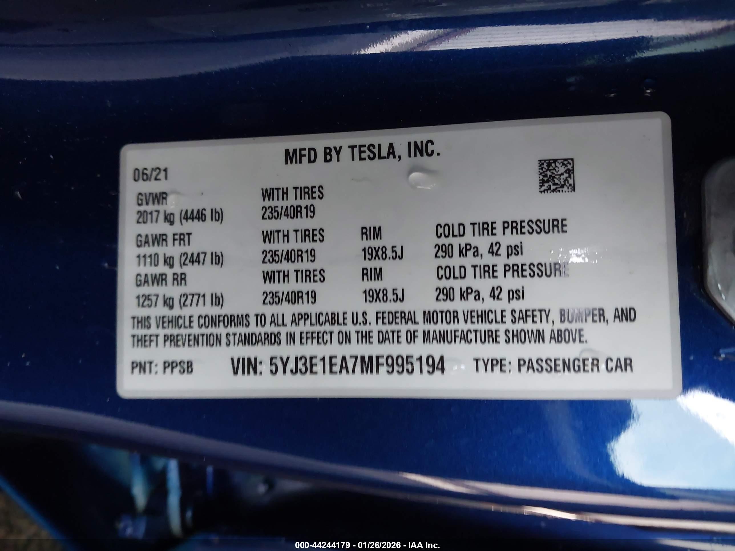 TESLA MODEL image 9