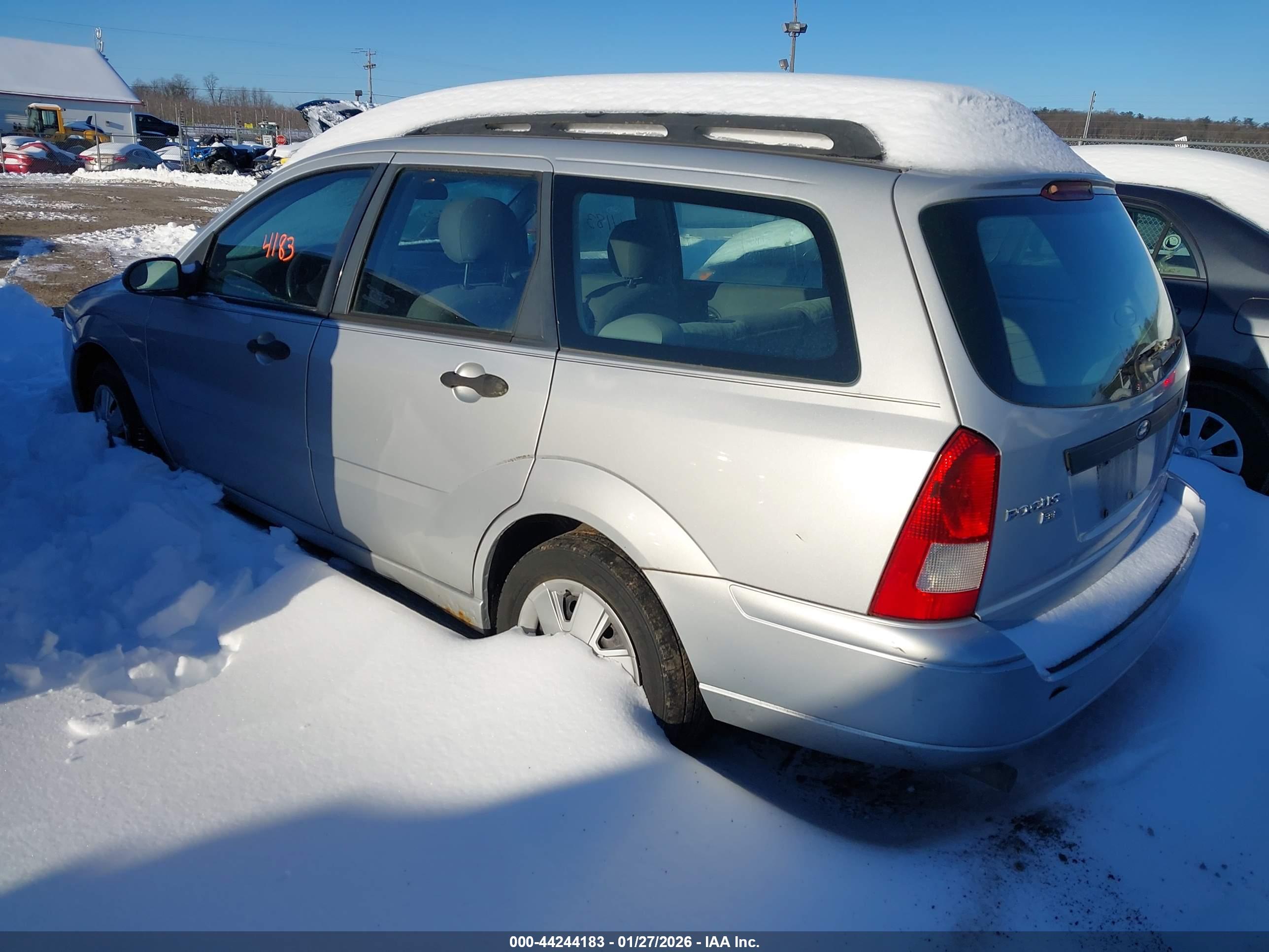FORD FOCUS image 3