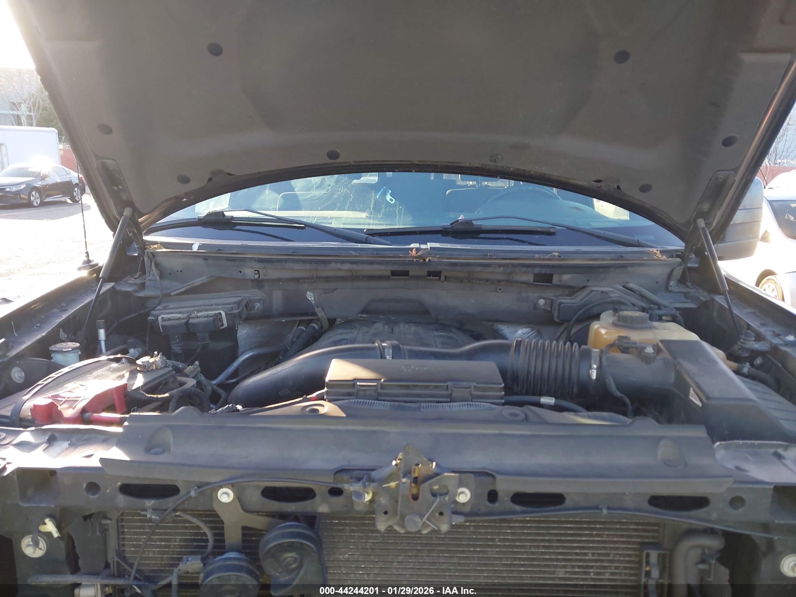 FORD F-150 image 10