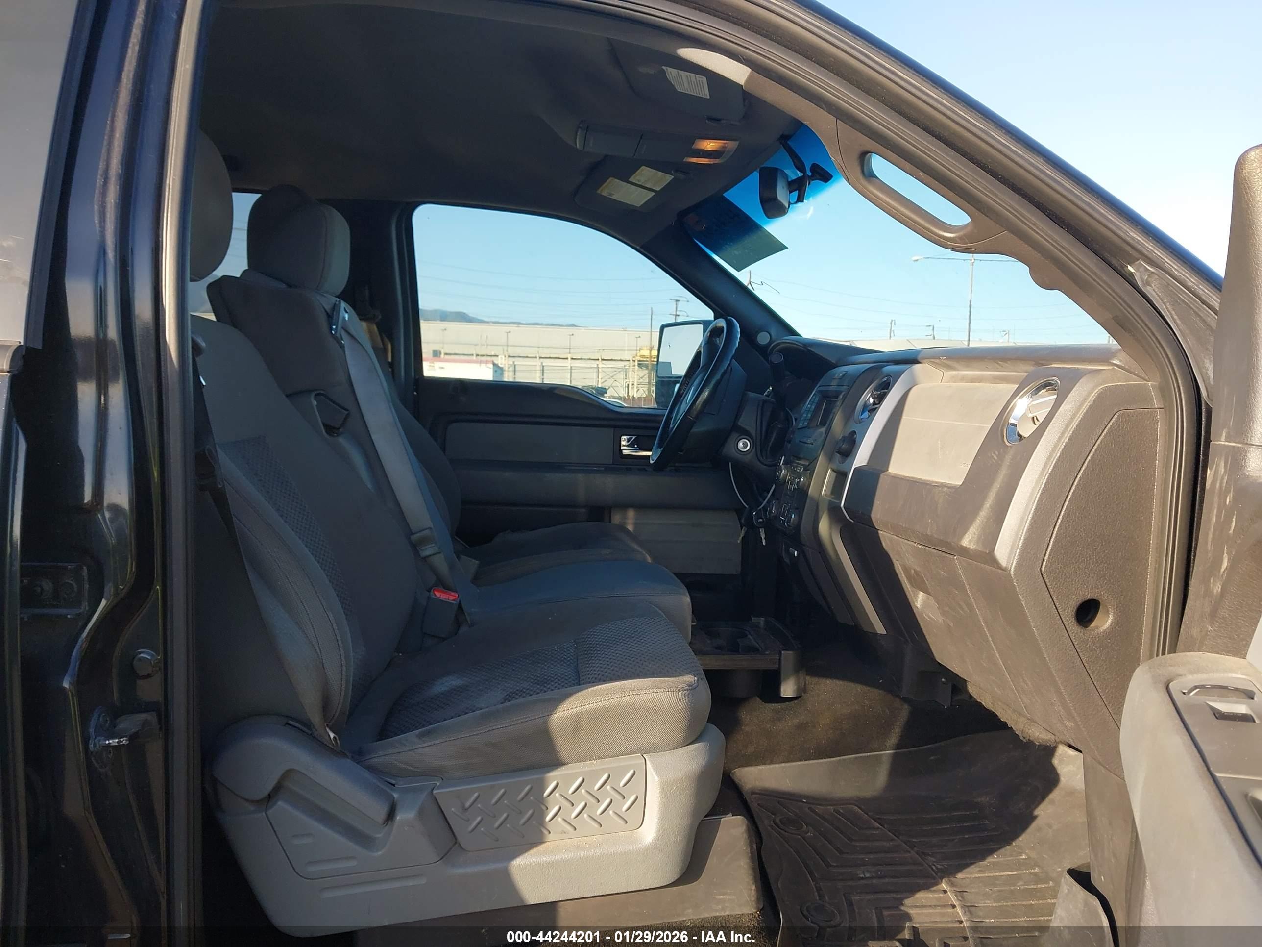 FORD F-150 image 5