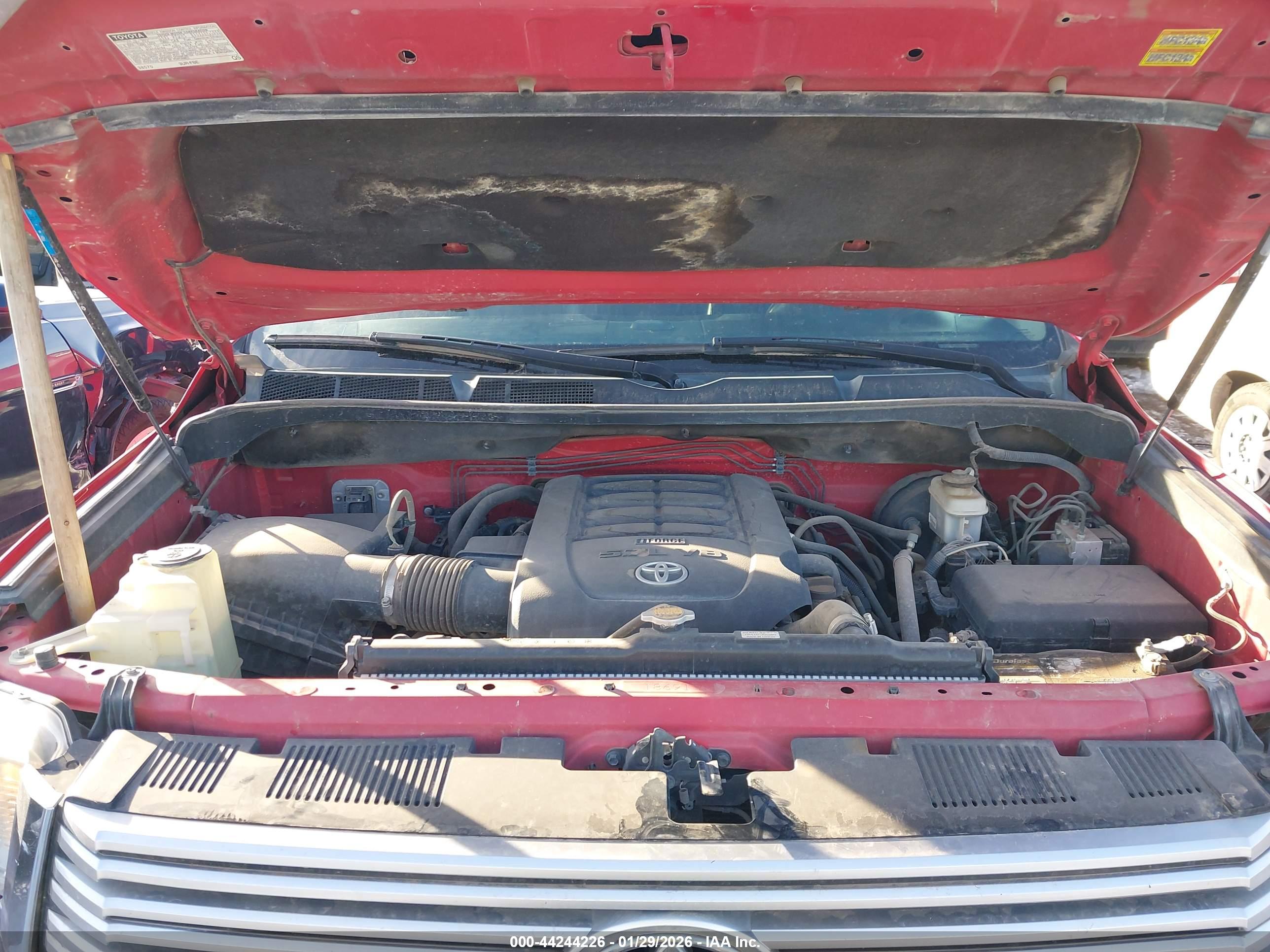 TOYOTA TUNDRA image 10