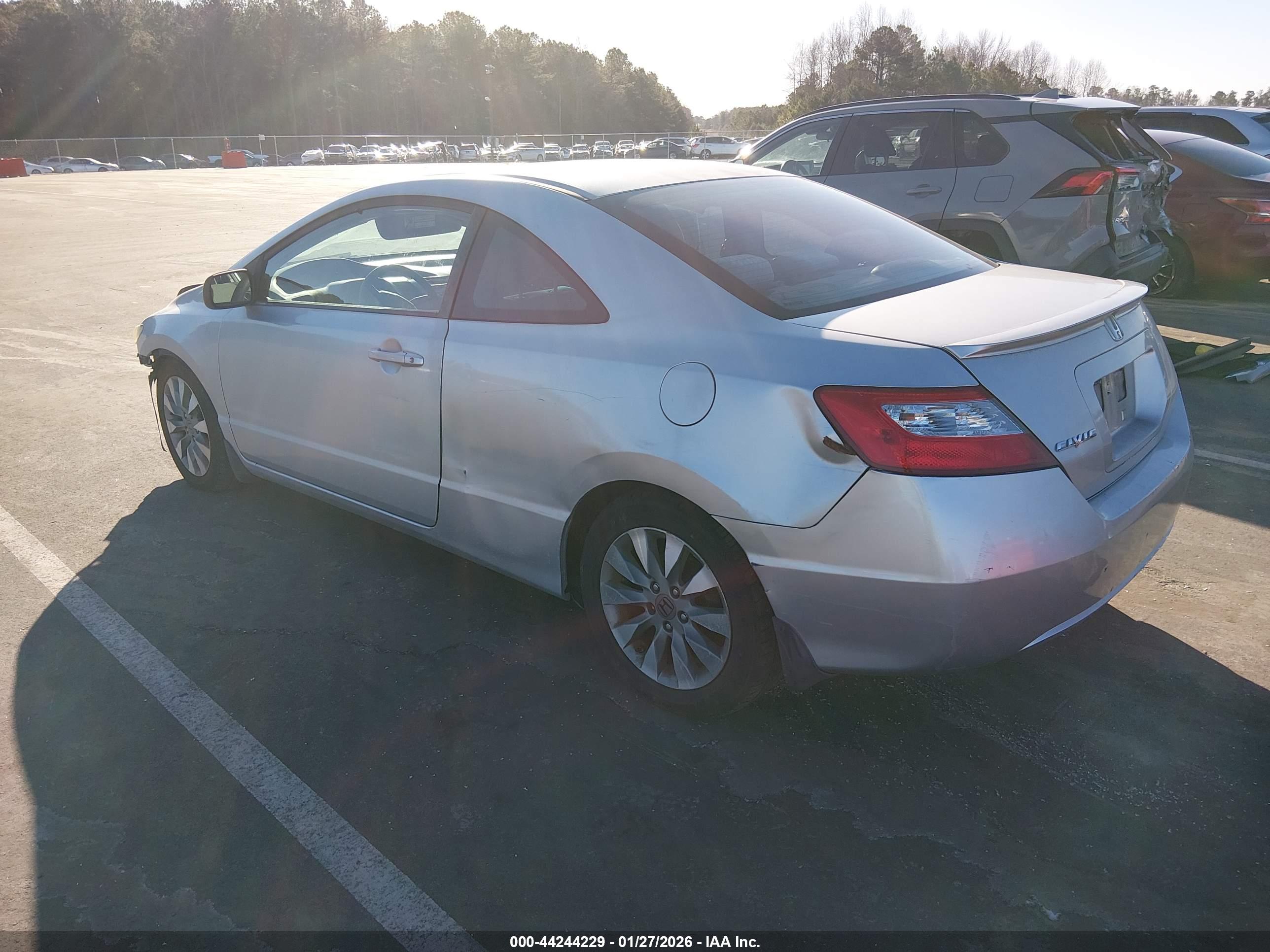 HONDA CIVIC image 3