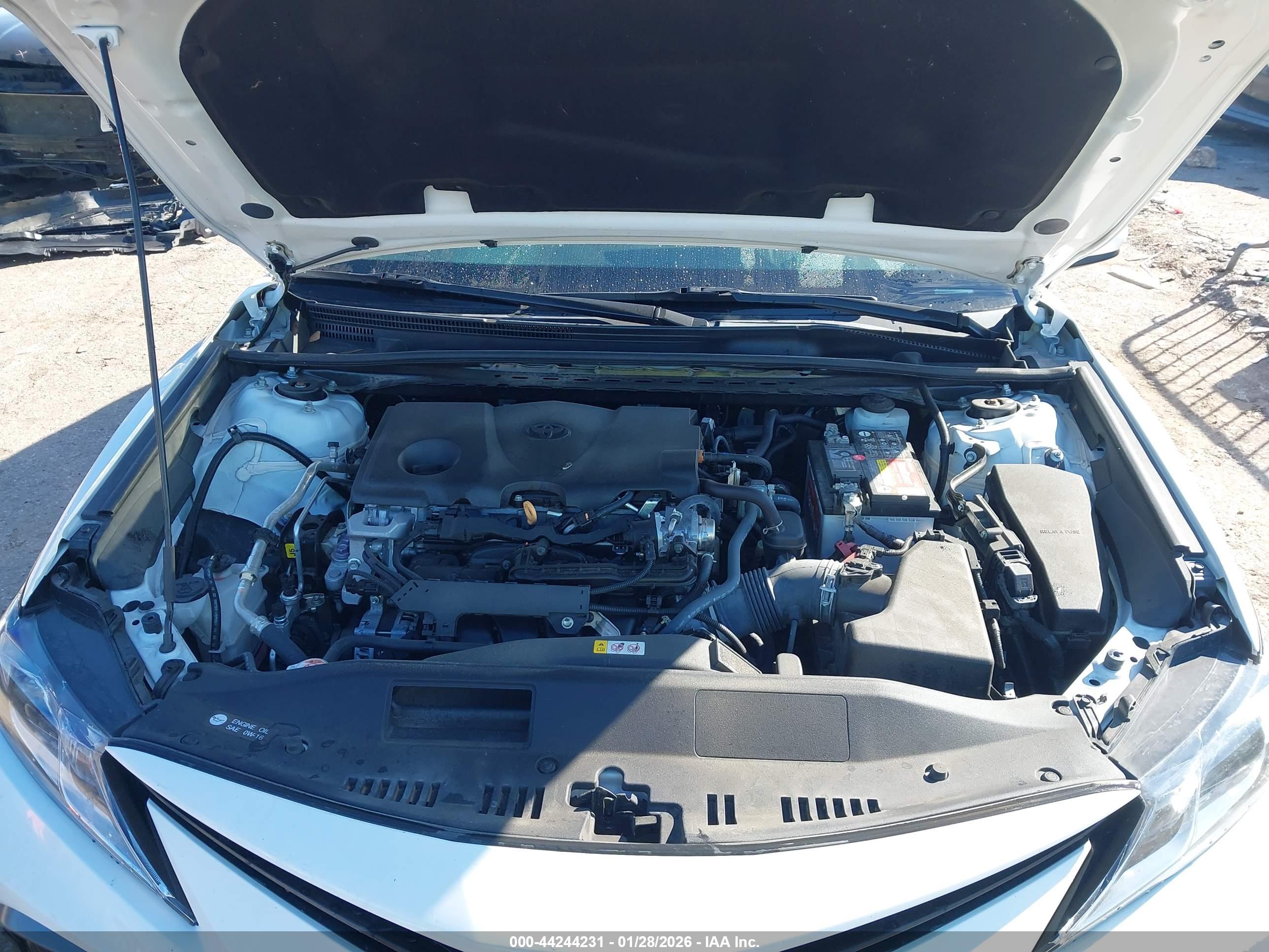 TOYOTA CAMRY image 10