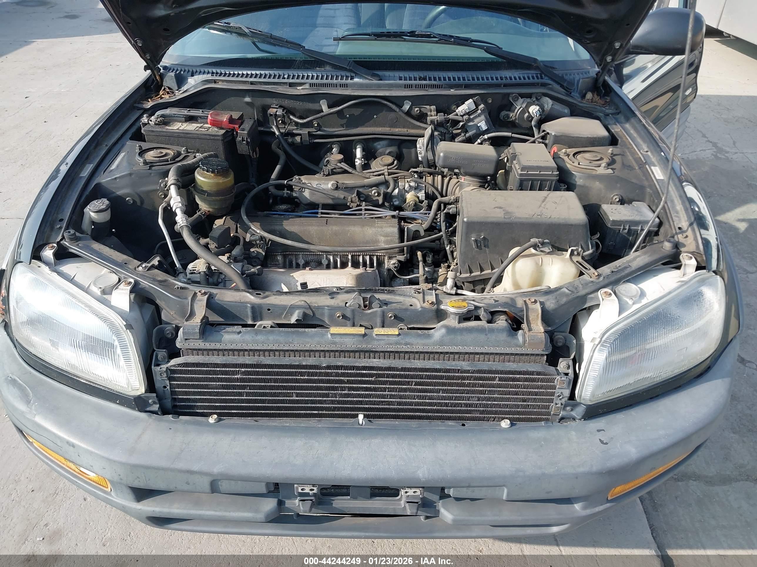 TOYOTA RAV4 image 10