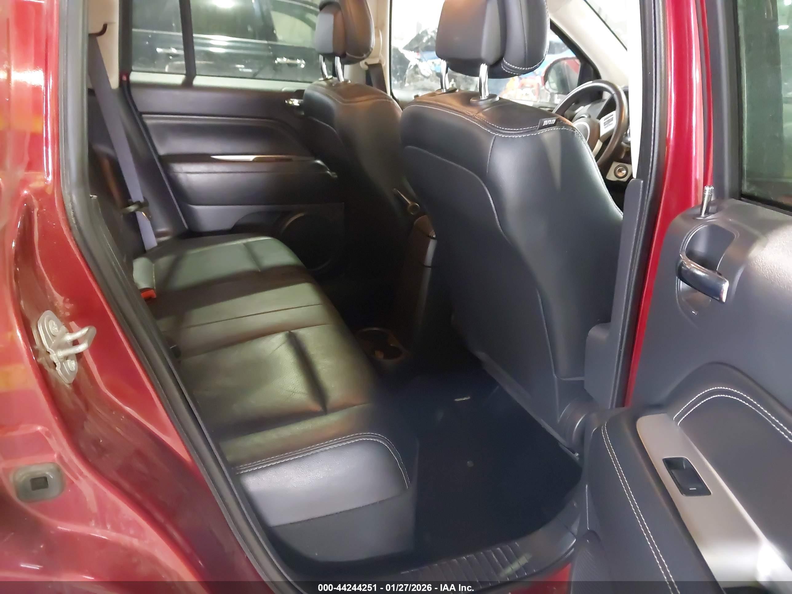 JEEP COMPASS image 8