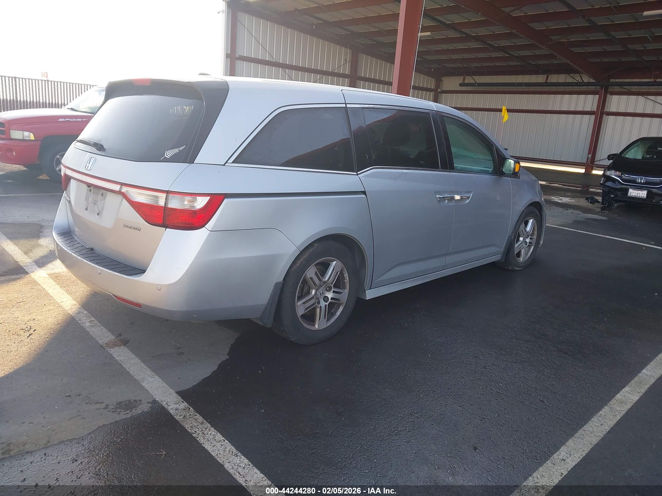 HONDA ODYSSEY image 4