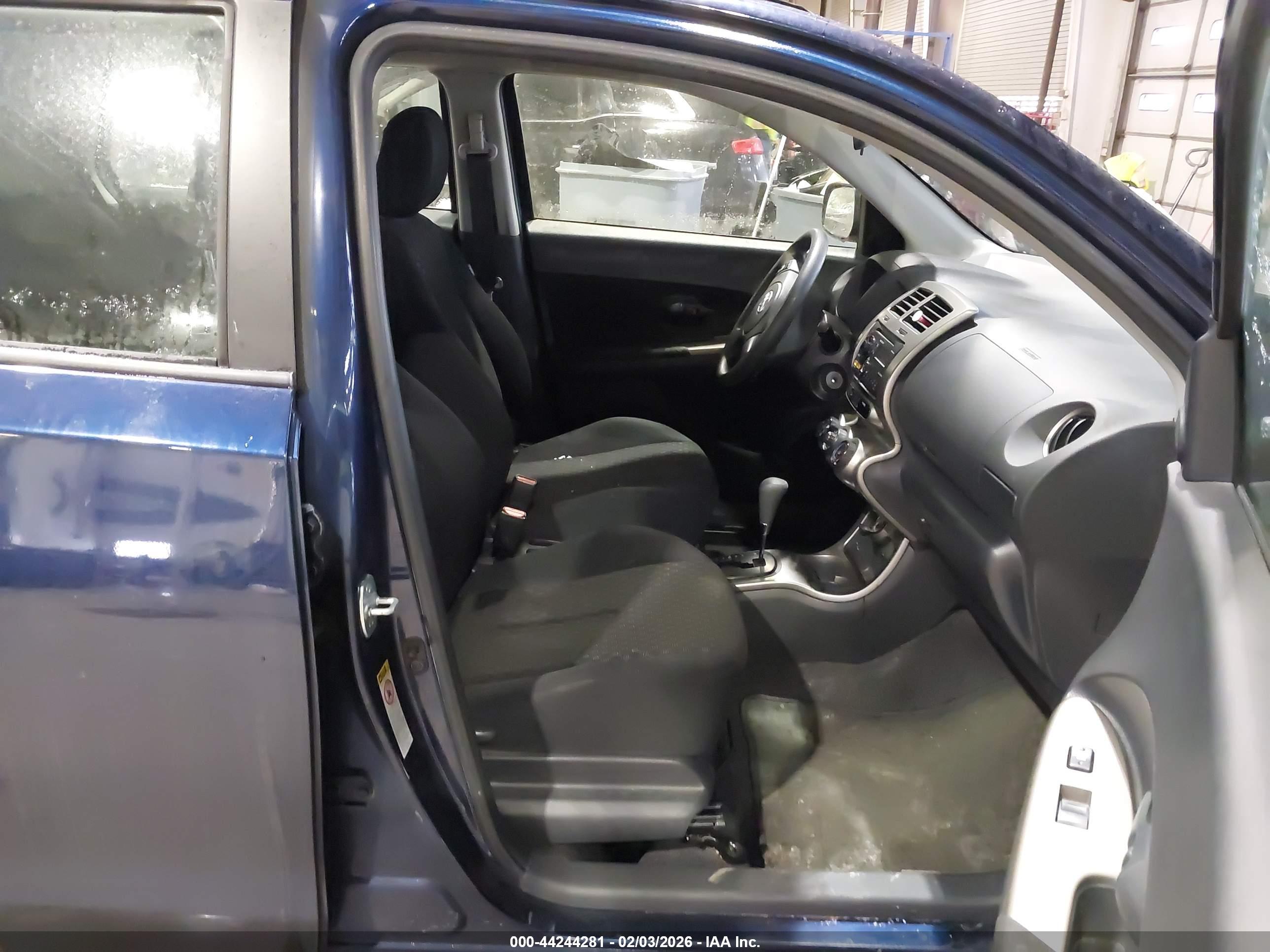 SCION XD image 5