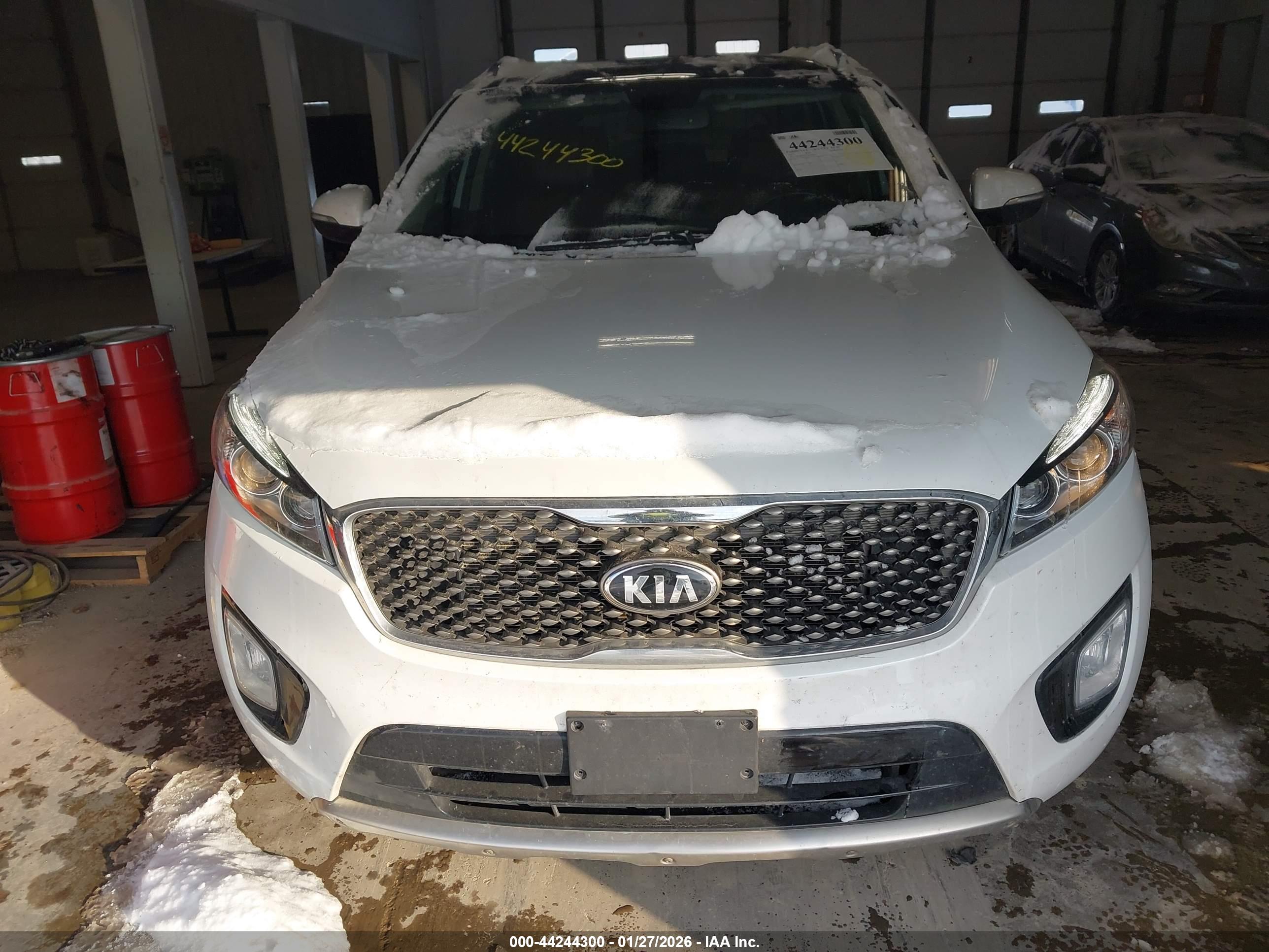 KIA SORENTO image 6