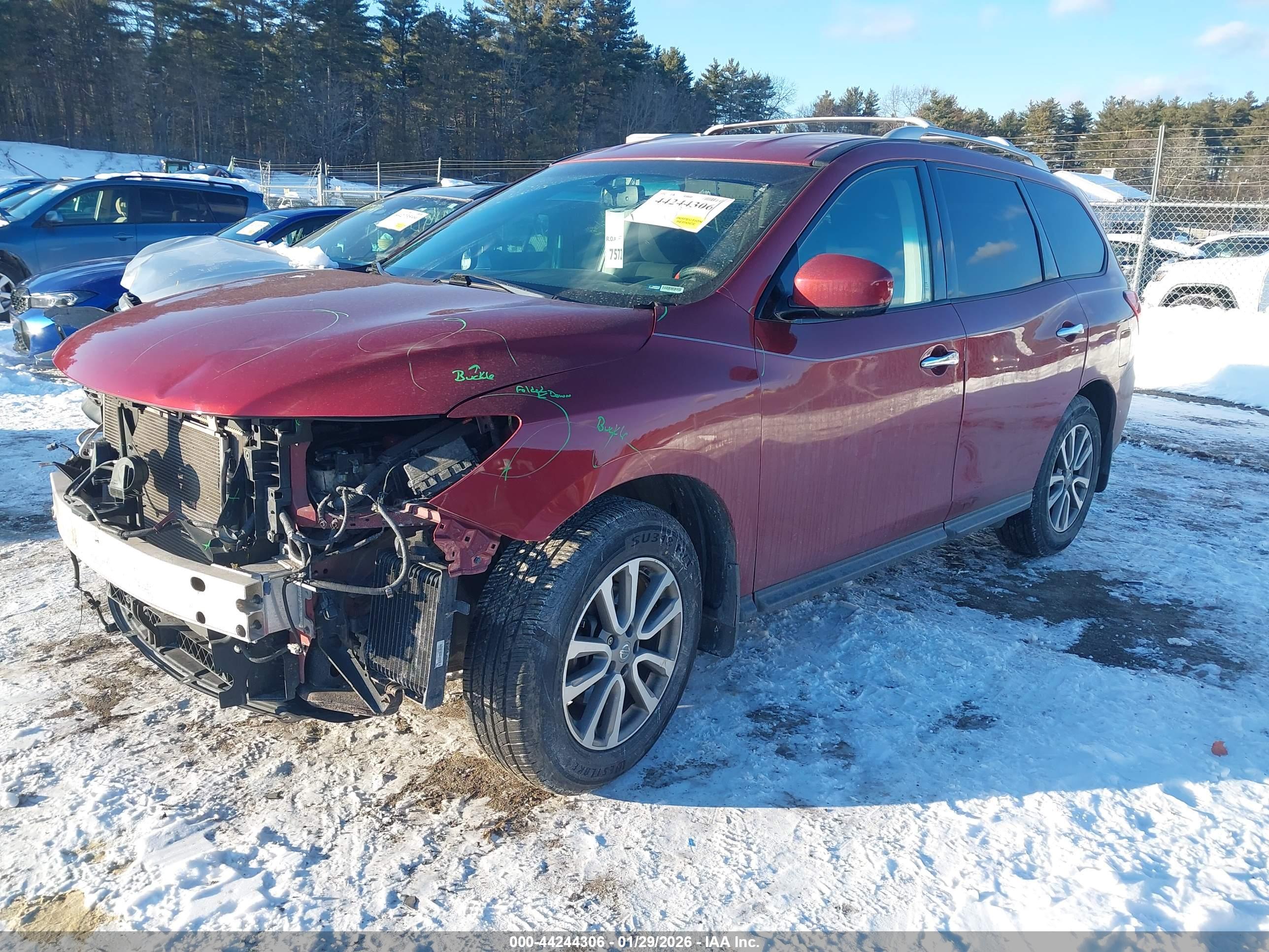 NISSAN PATHFINDER image 2