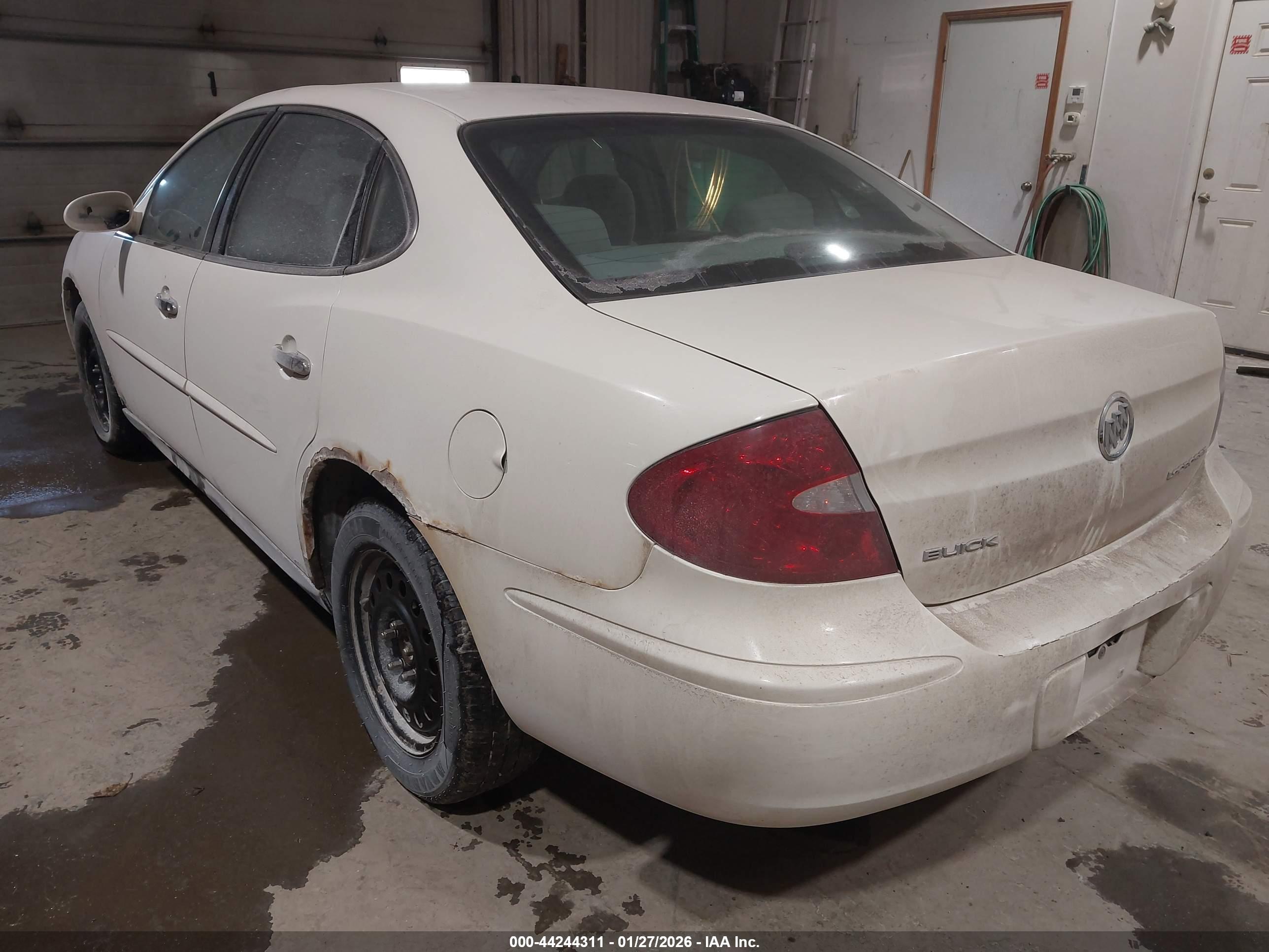 BUICK LACROSSE image 3
