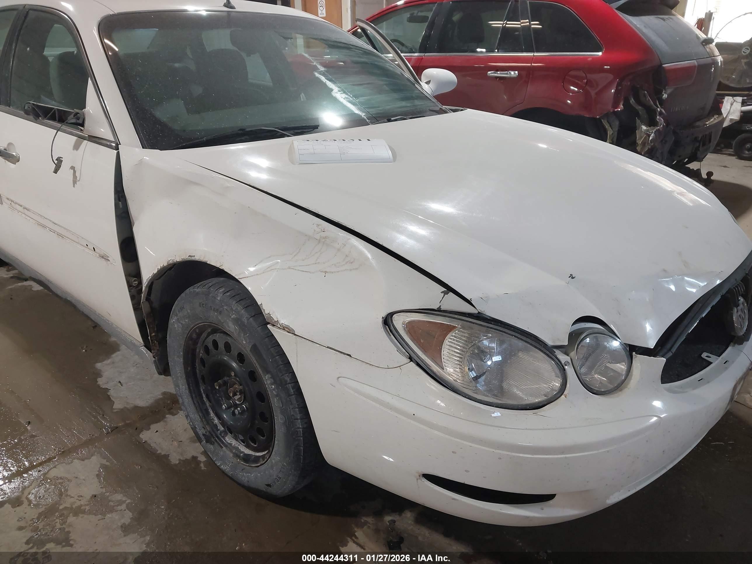 BUICK LACROSSE image 6