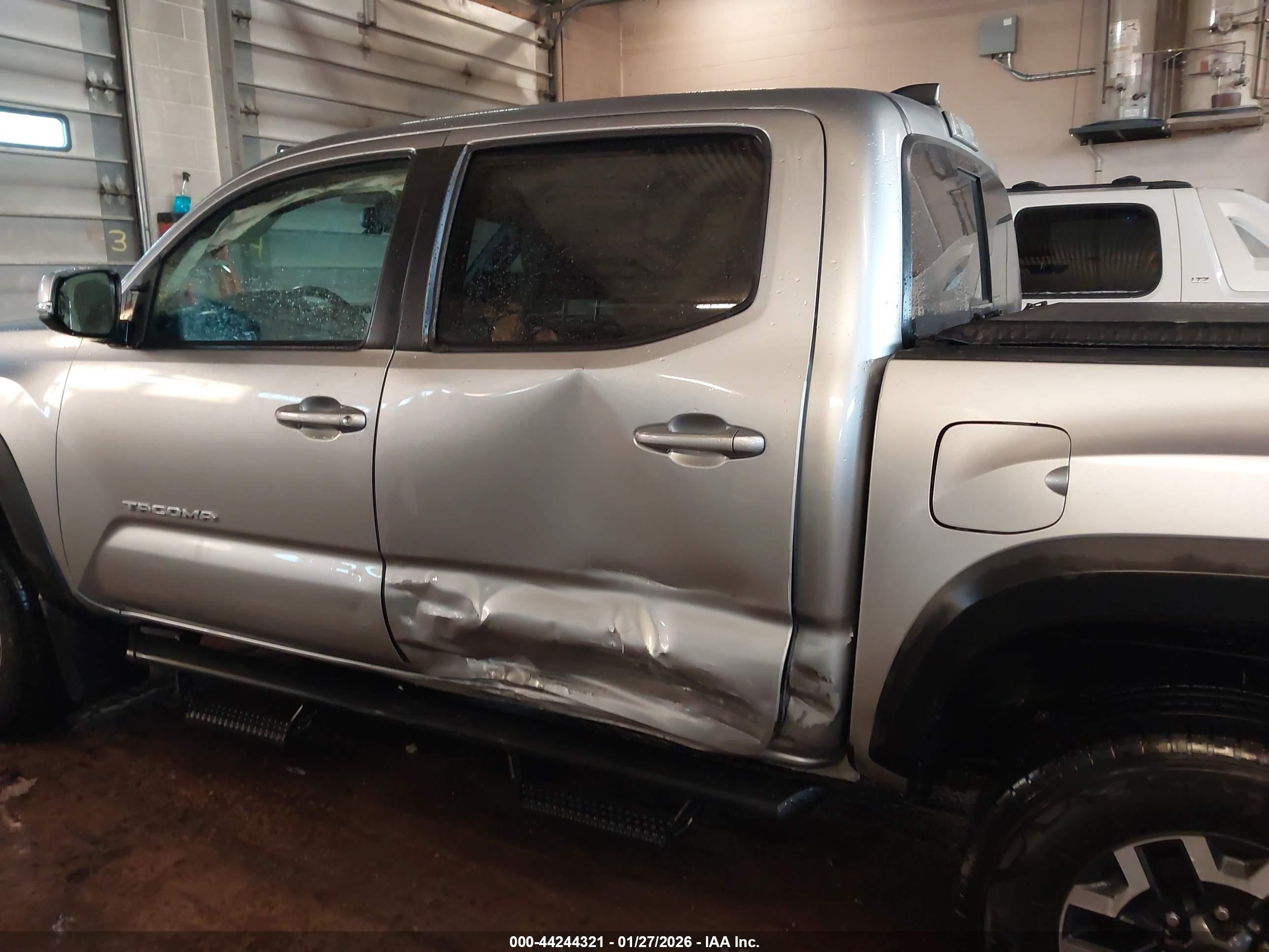 TOYOTA TACOMA image 6