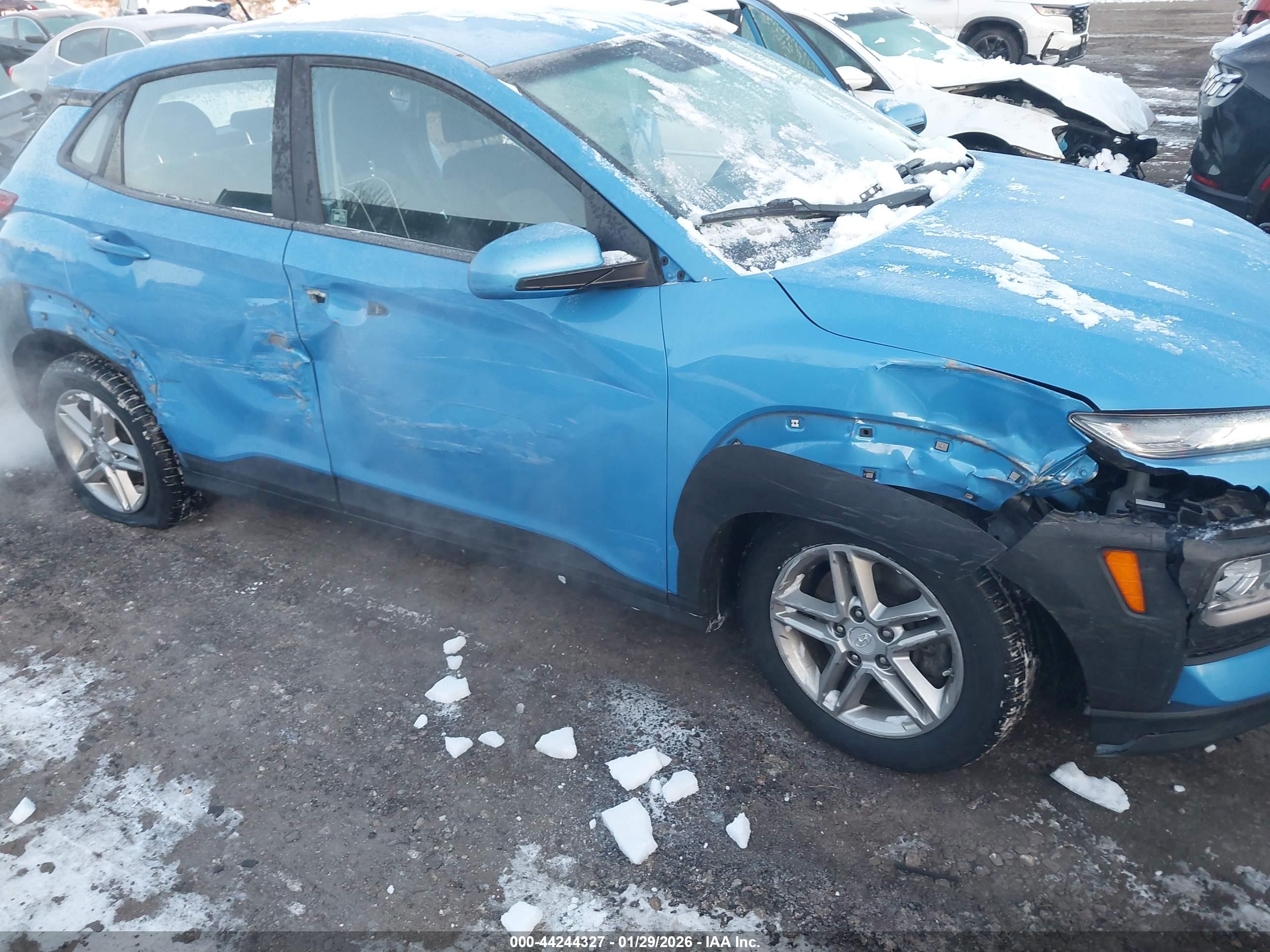 HYUNDAI KONA image 6
