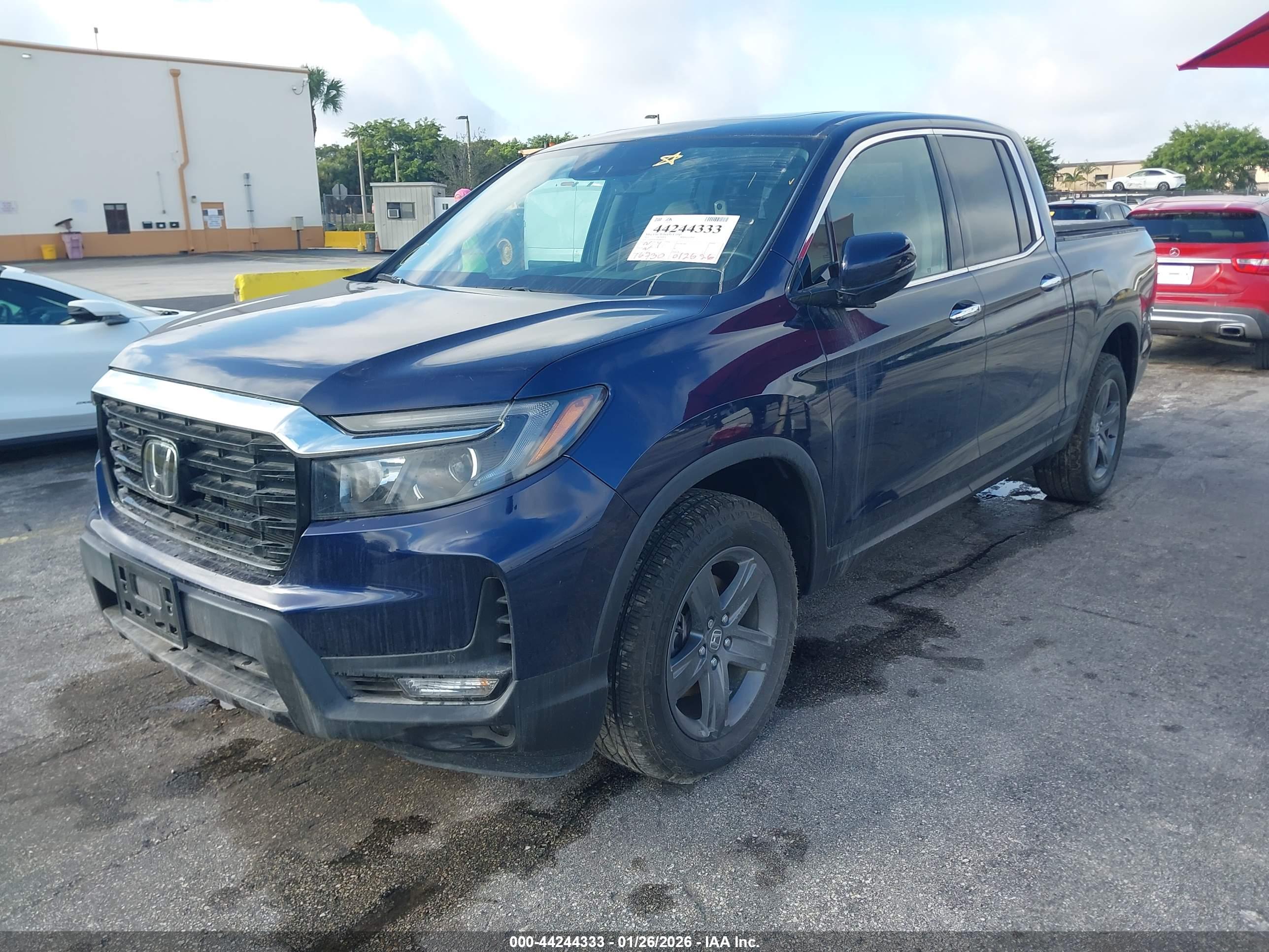 HONDA RIDGELINE image 2